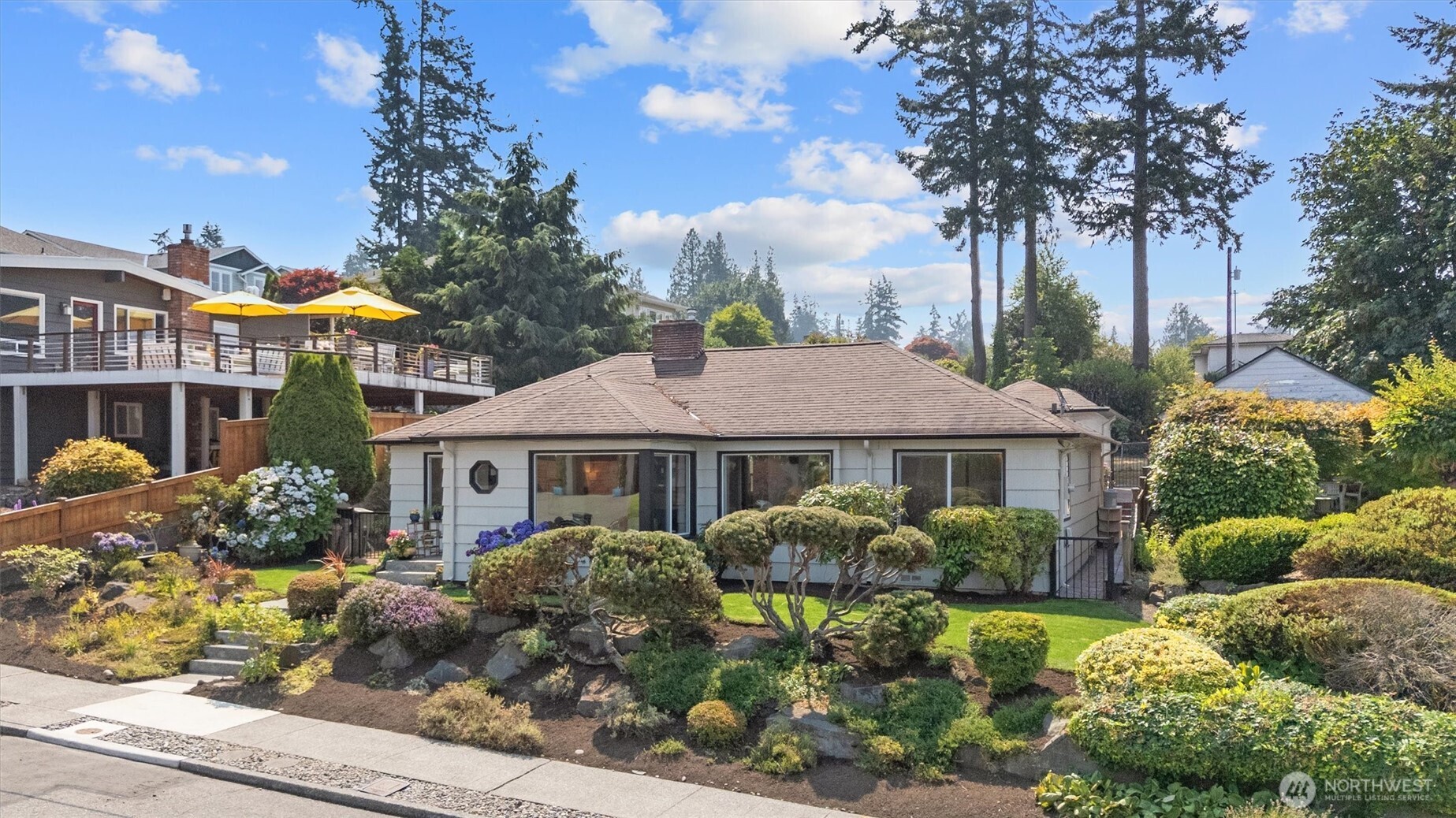 920 Maple Street