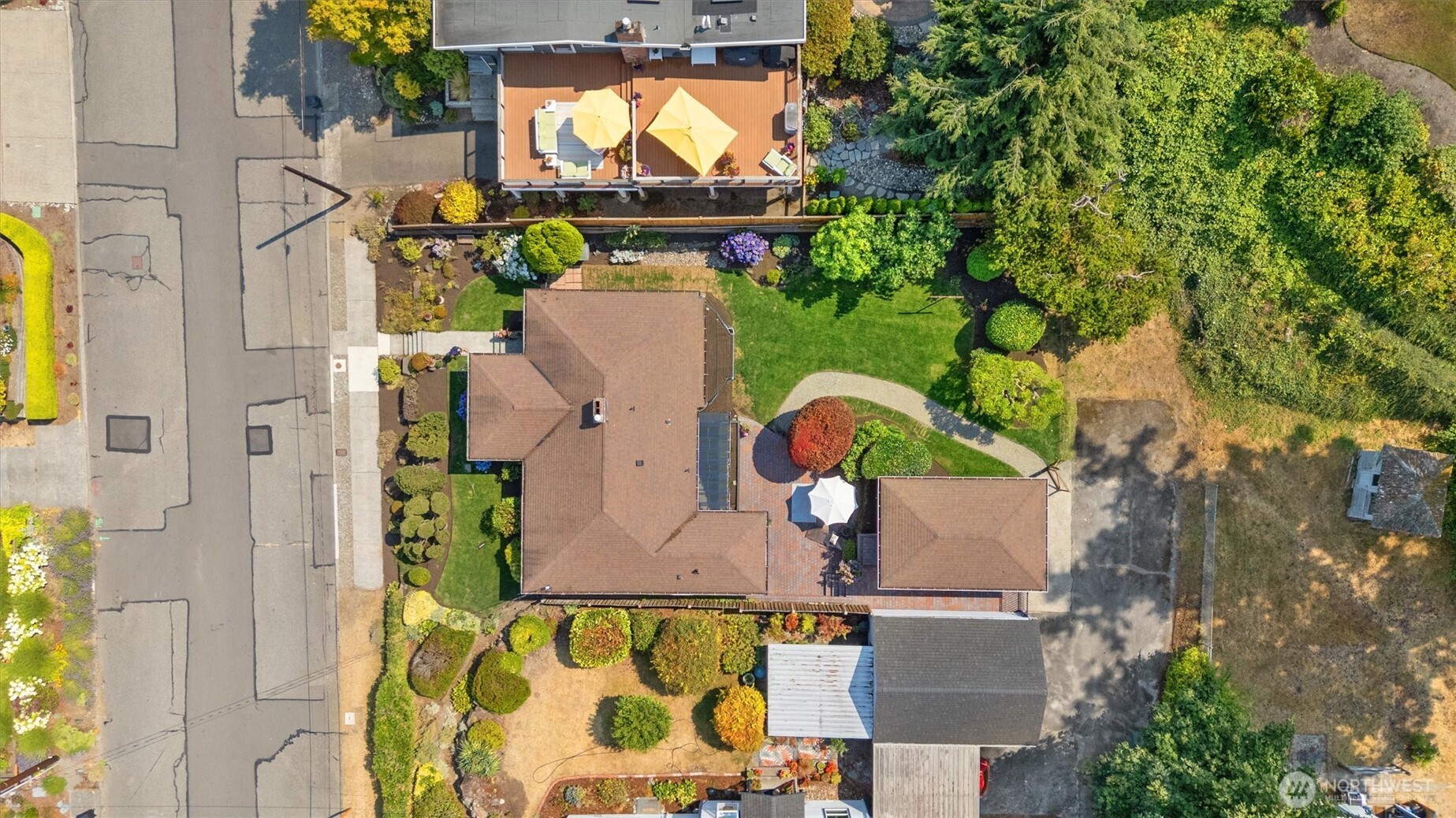 920 Maple Street