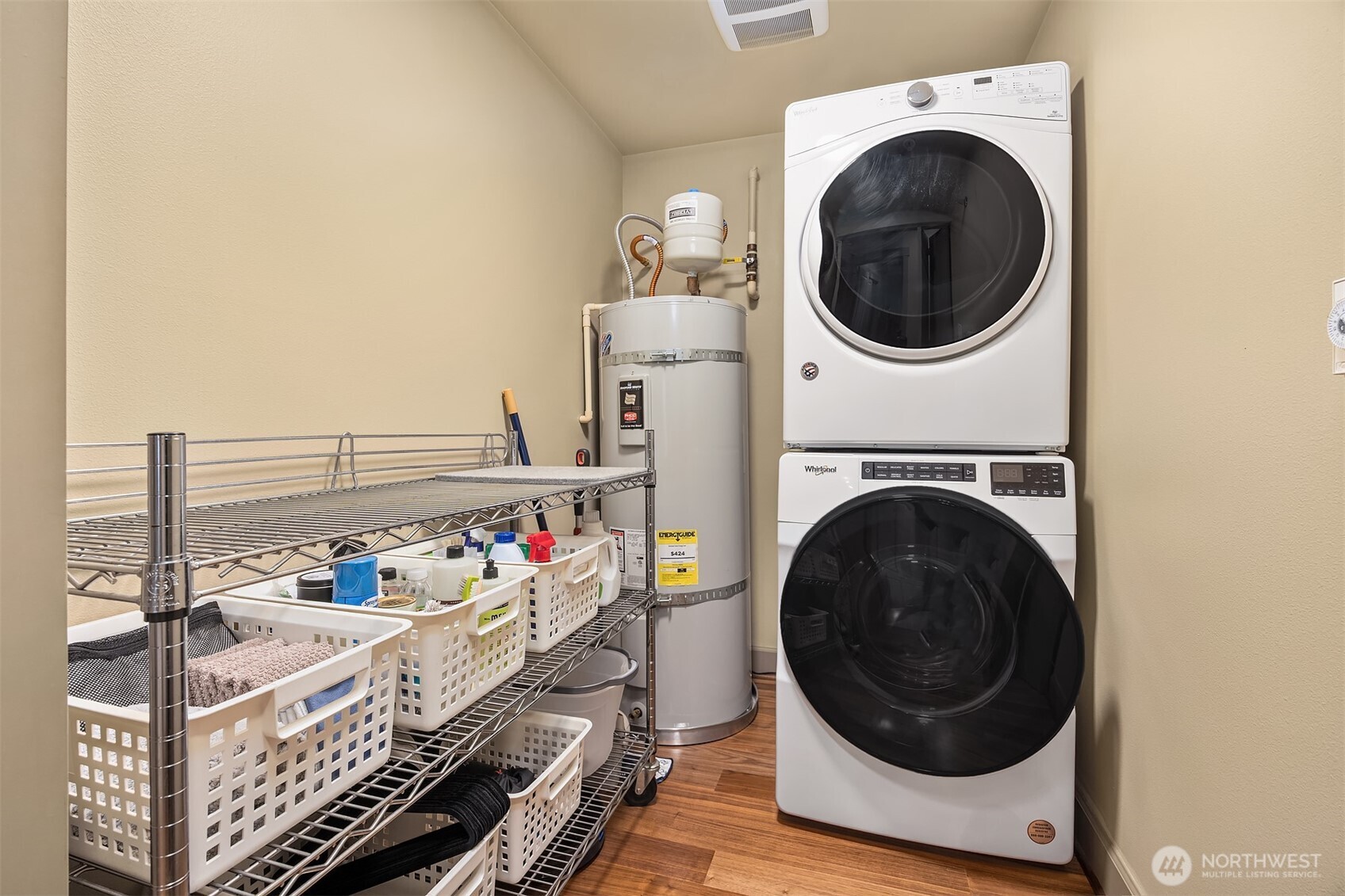 1840 25th Avenue NE Unit: 307