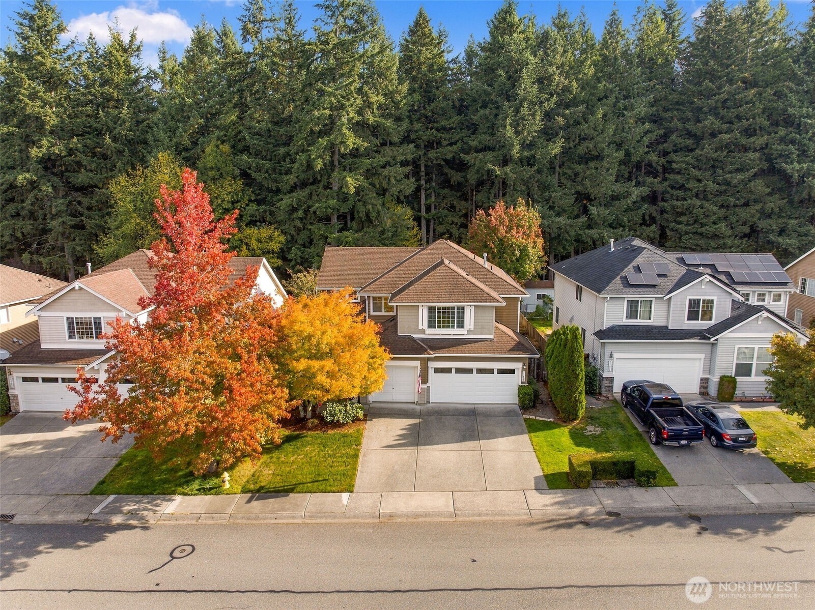 27402 Maple Ridge Way SE