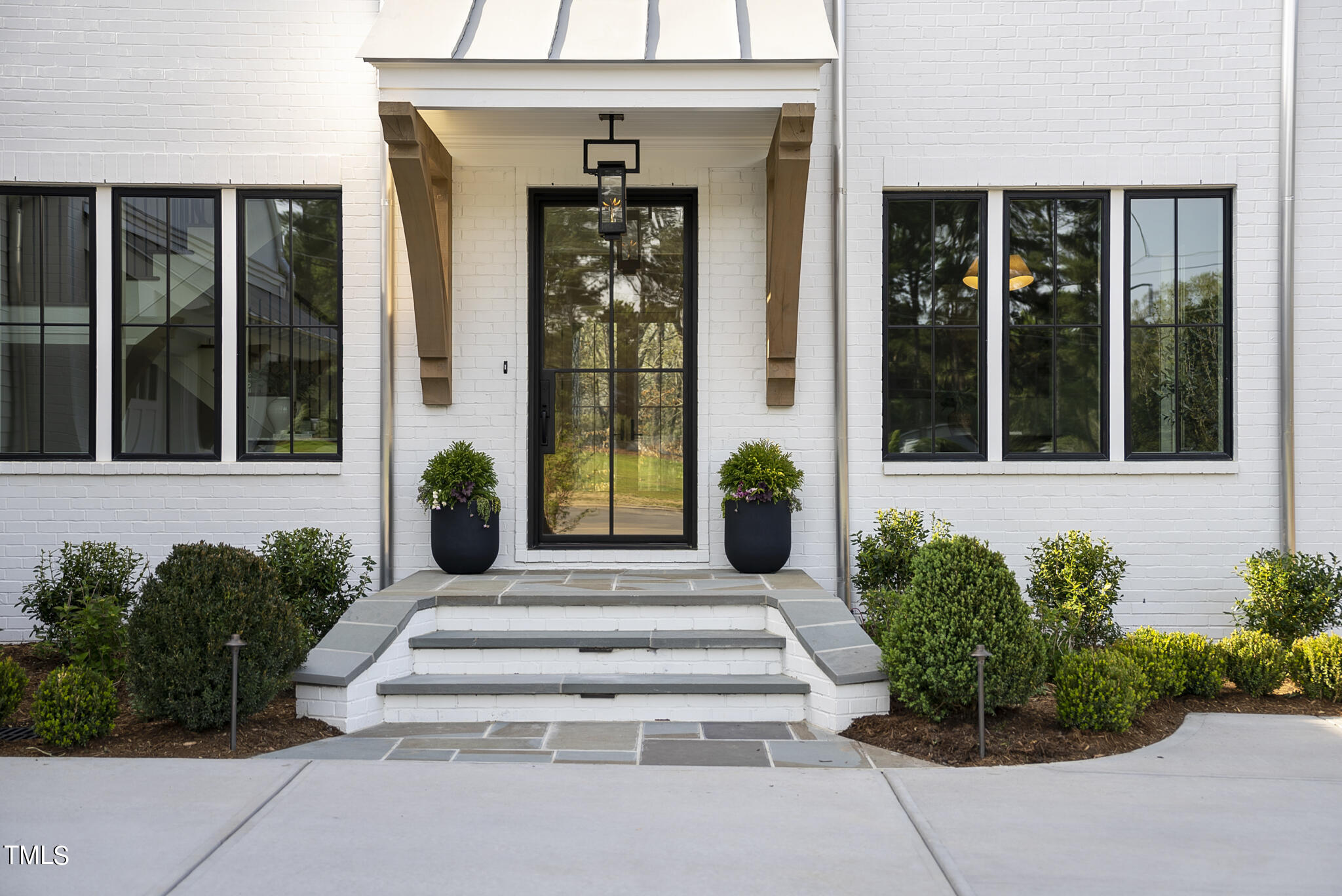 3409 Makers Circle