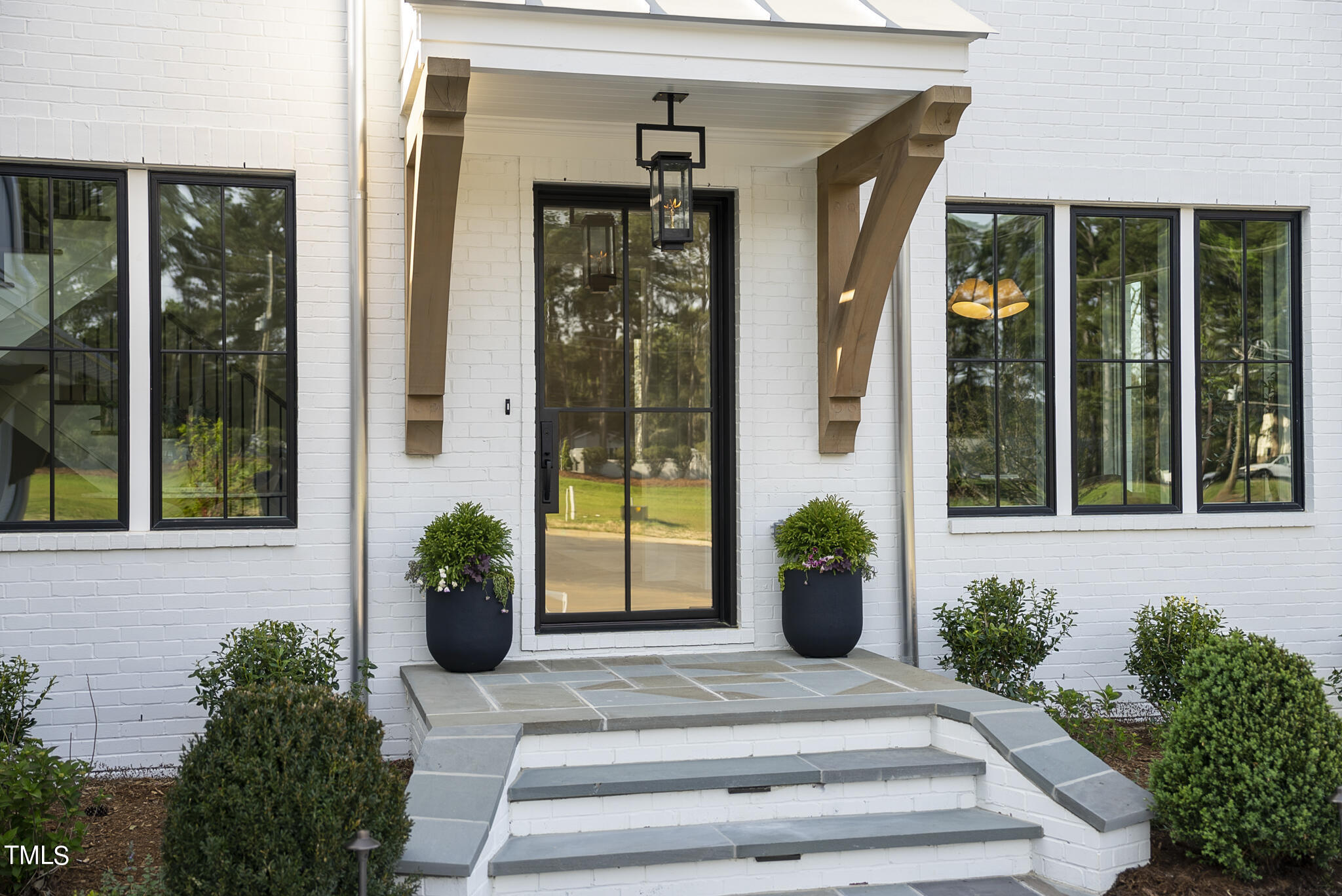 3409 Makers Circle