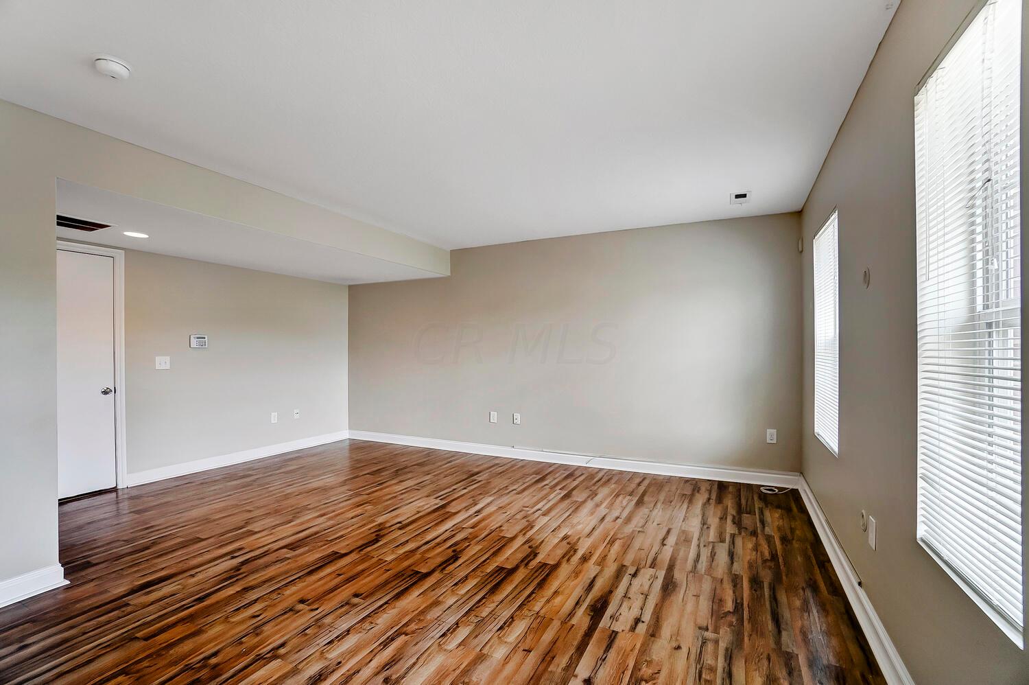 5608 Pittsford Drive, 905