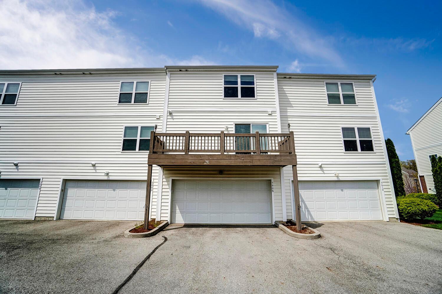 5608 Pittsford Drive, 905
