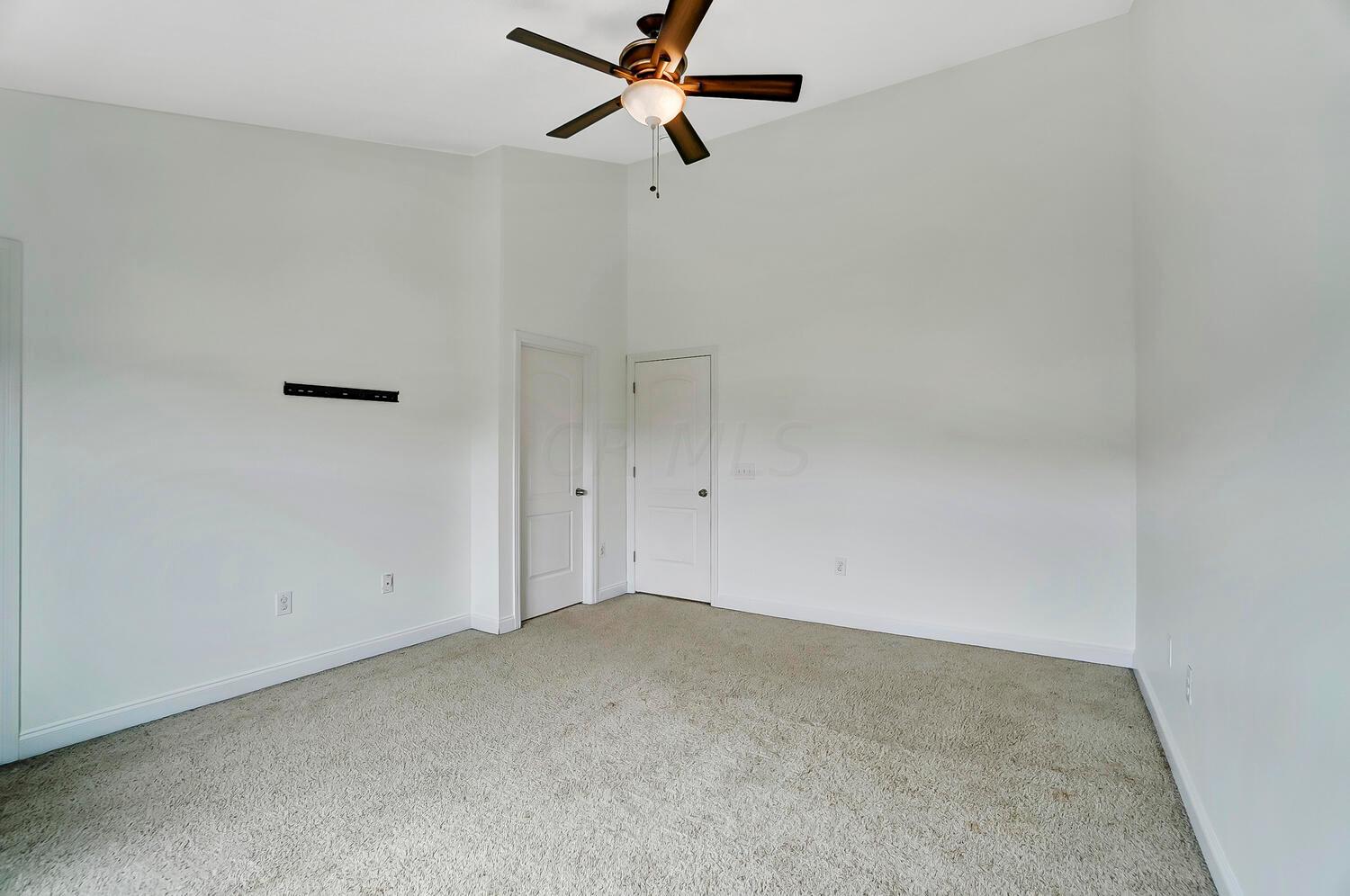 5608 Pittsford Drive, 905