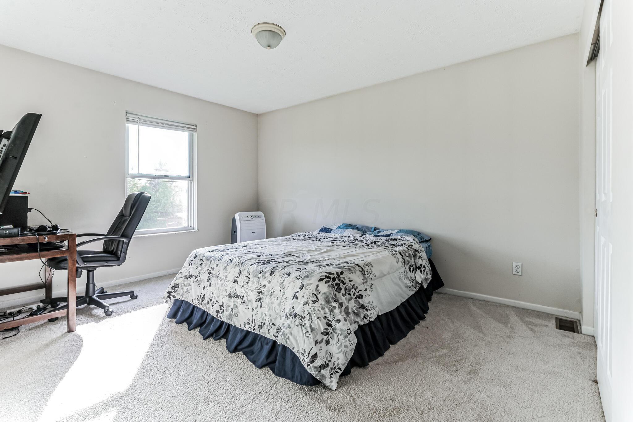 215 Sierra Woods Court