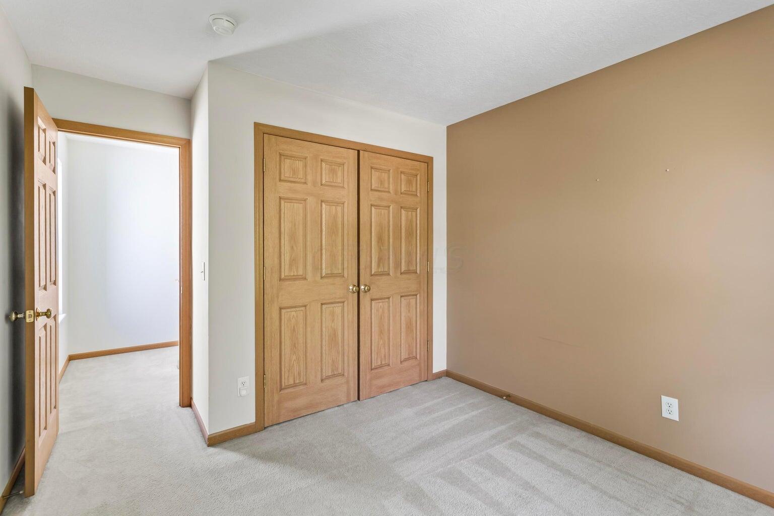 6160 Ashtead Drive