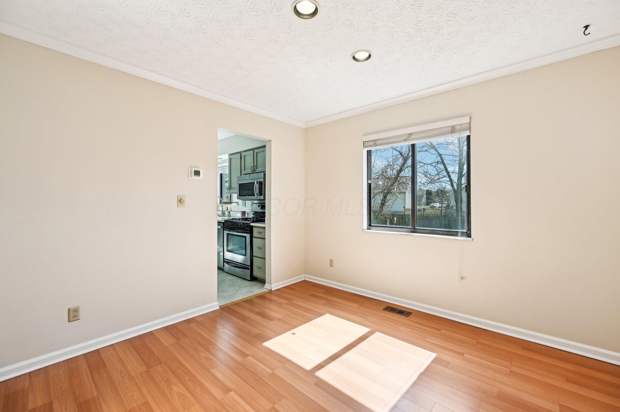 2119 Sutter Parkway