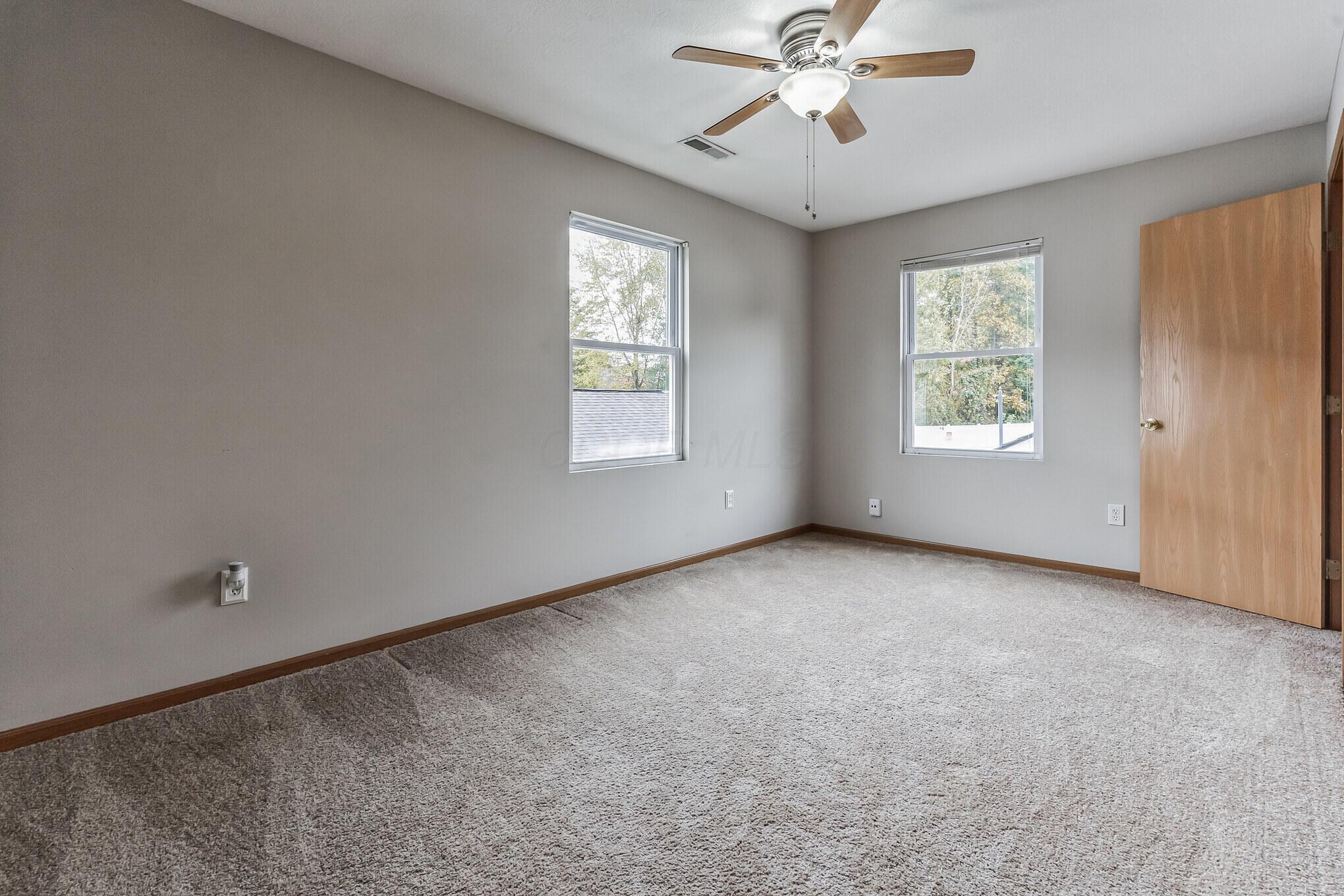 2505 Tree Knoll Court