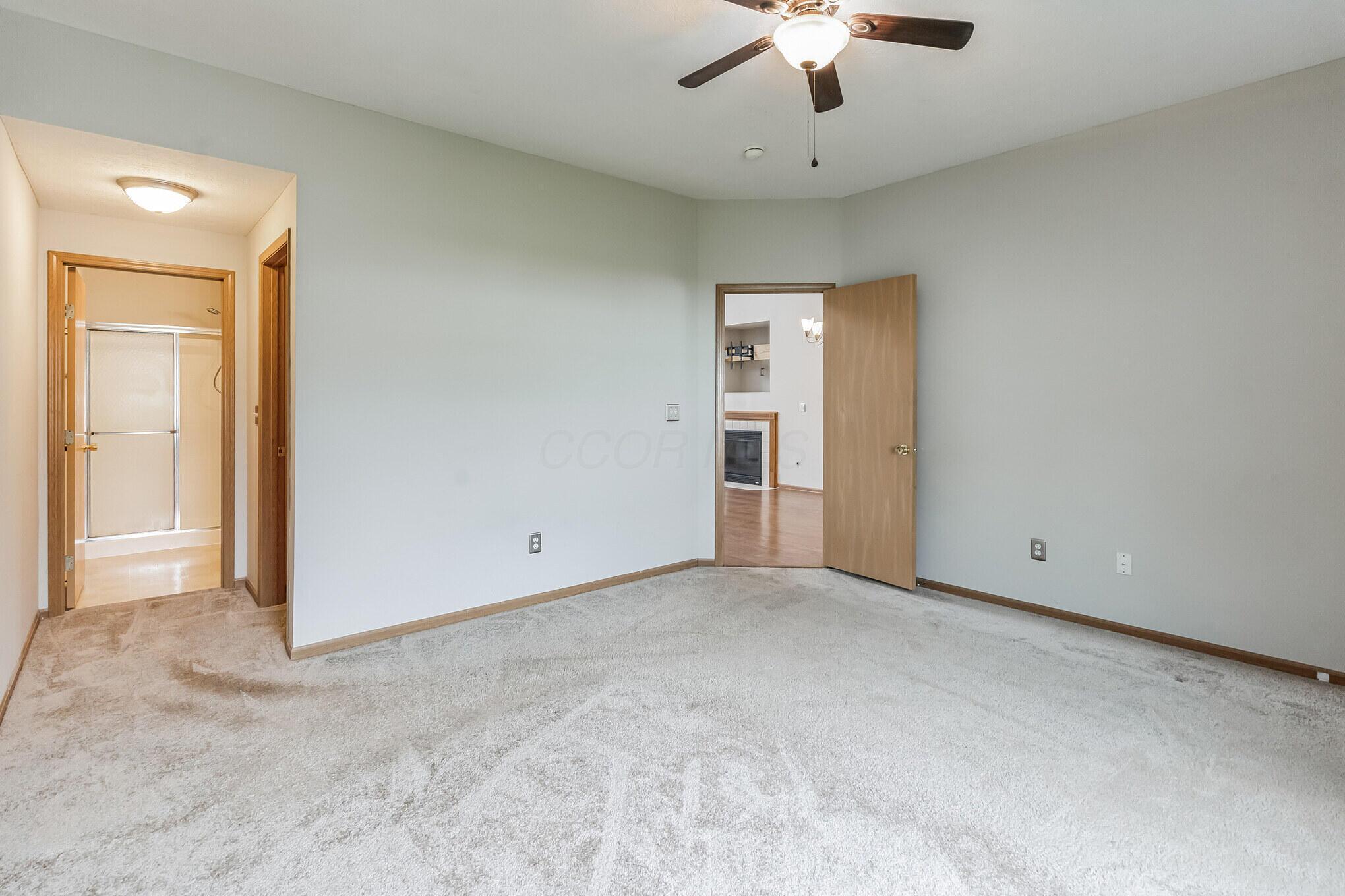 2505 Tree Knoll Court