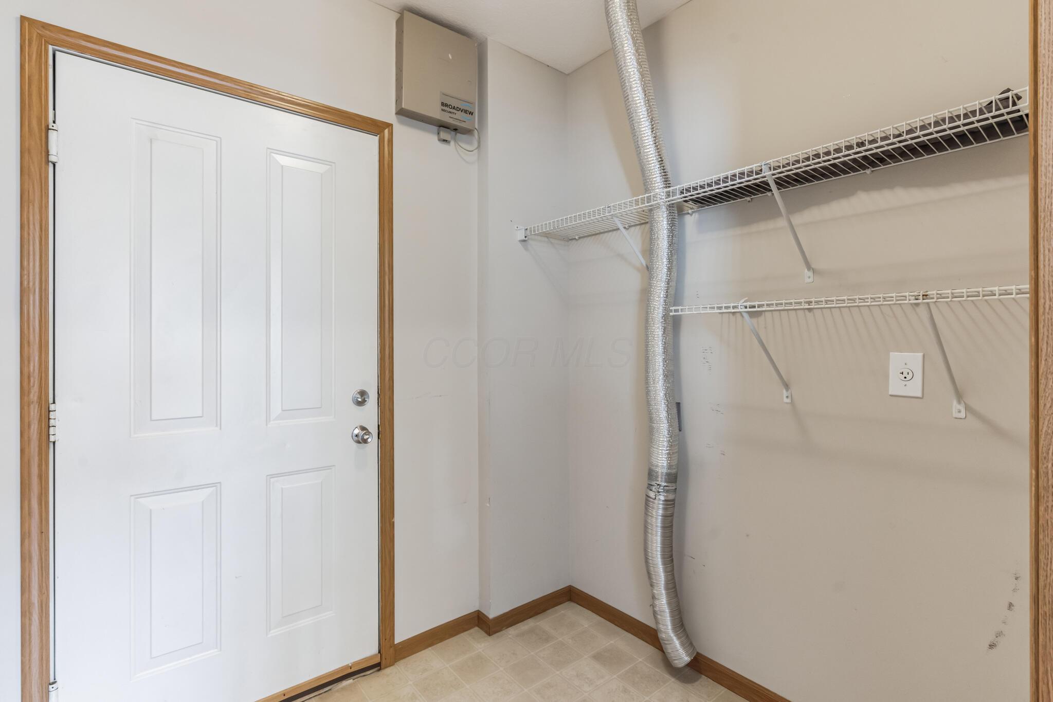 2505 Tree Knoll Court