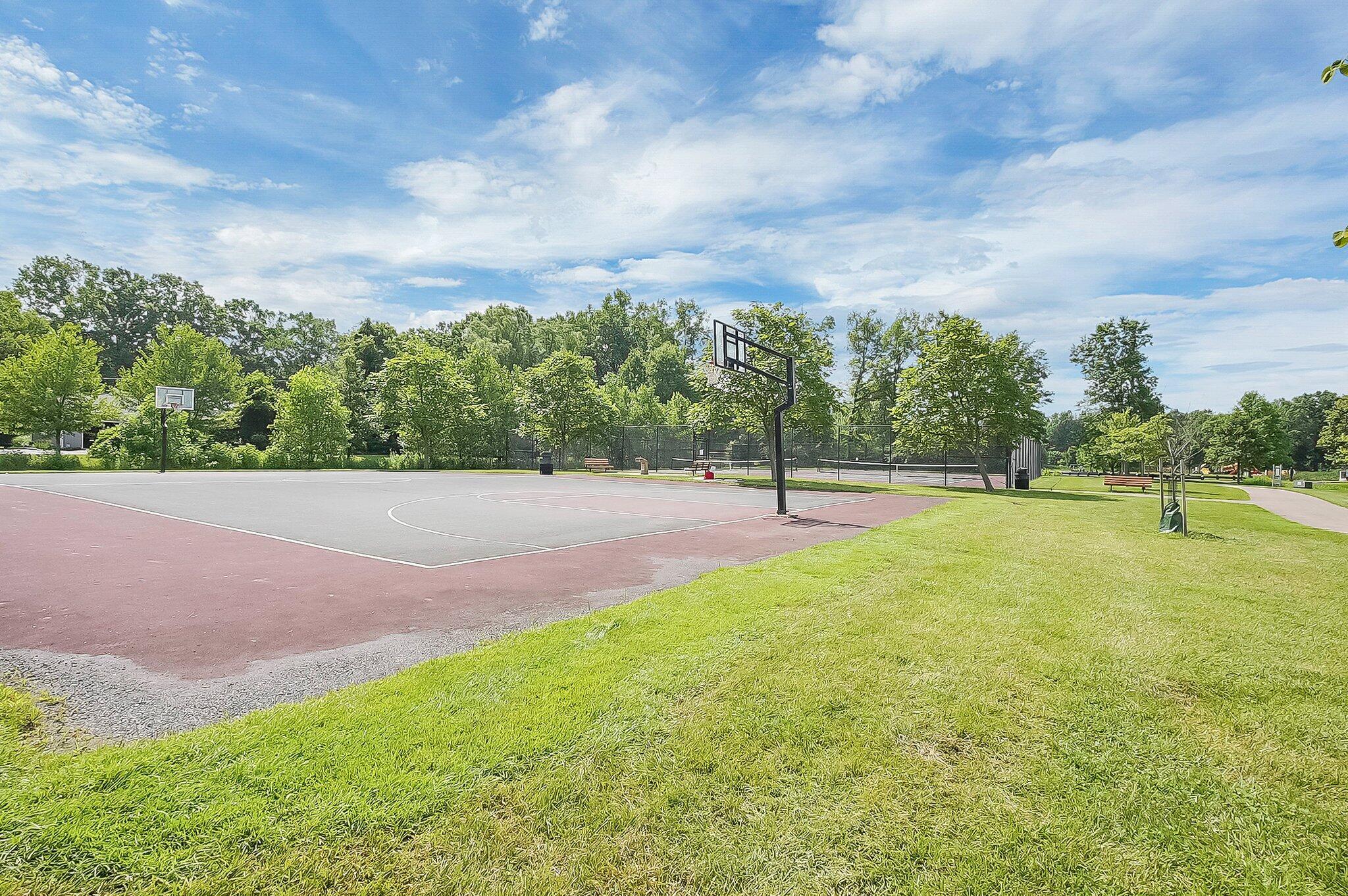 6582 Wheatly Road, 601 601