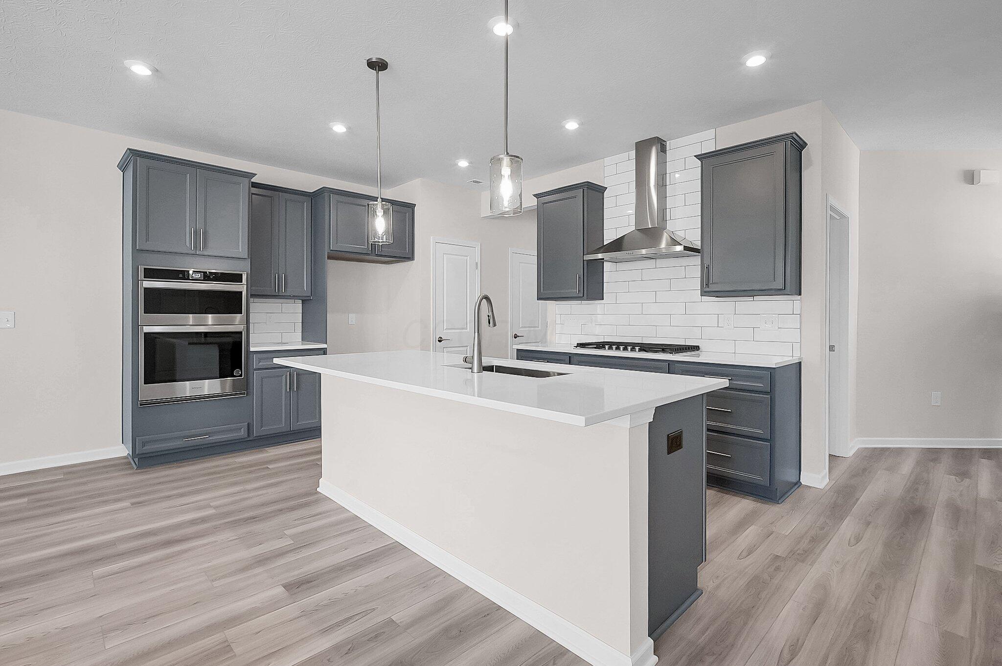 6582 Wheatly Road, 601 601