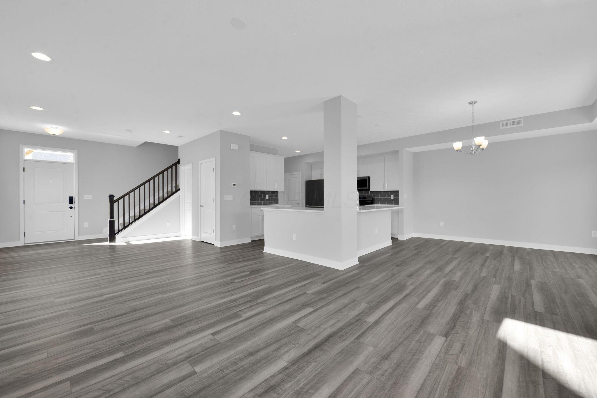 5491 Fawnsbury Court, 550
