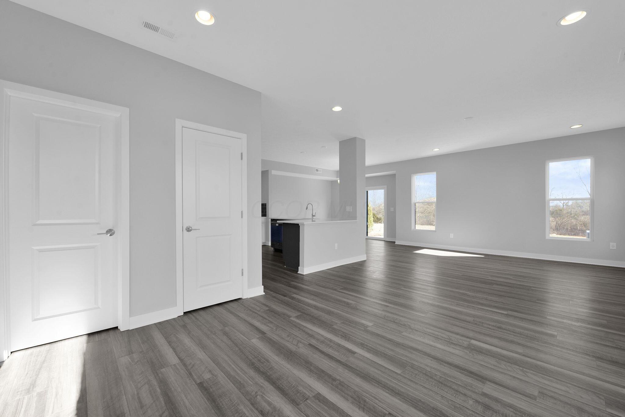 5491 Fawnsbury Court, 550