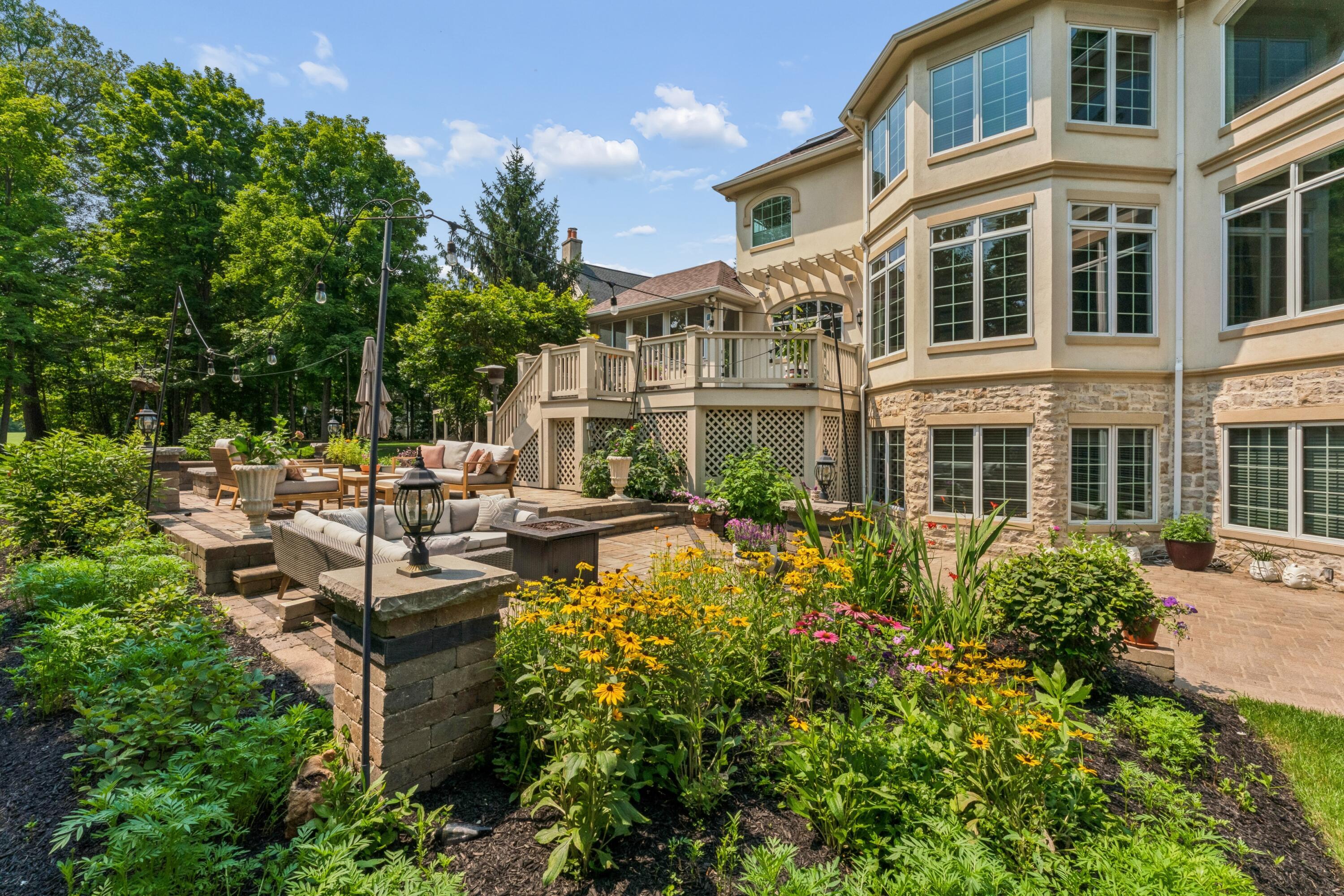 8914 Tartan Fields Drive