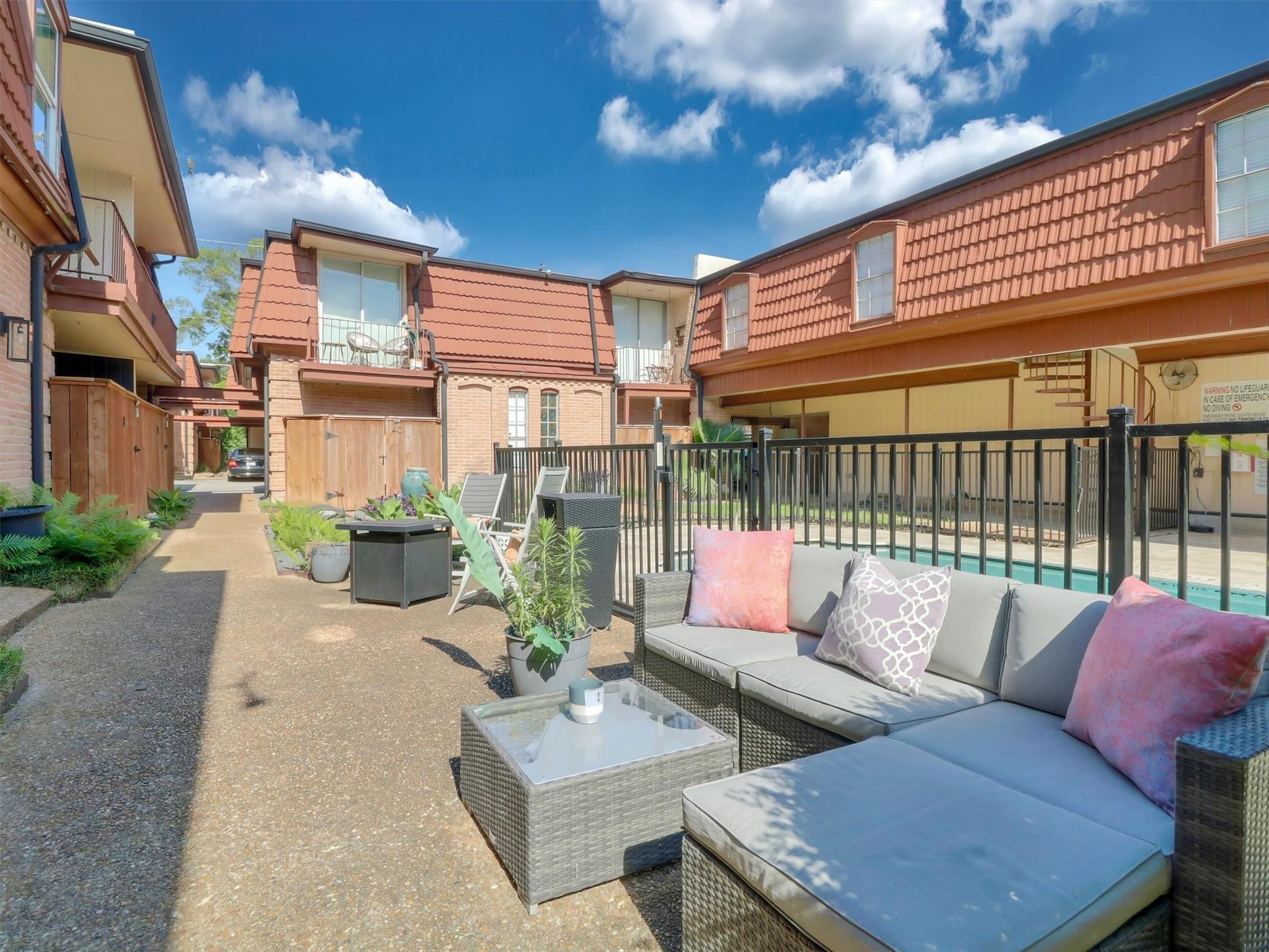 3401 Timmons Lane # 27
