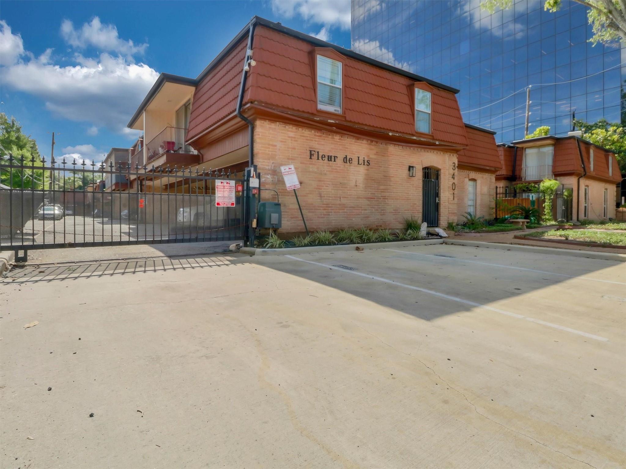 3401 Timmons Lane # 27