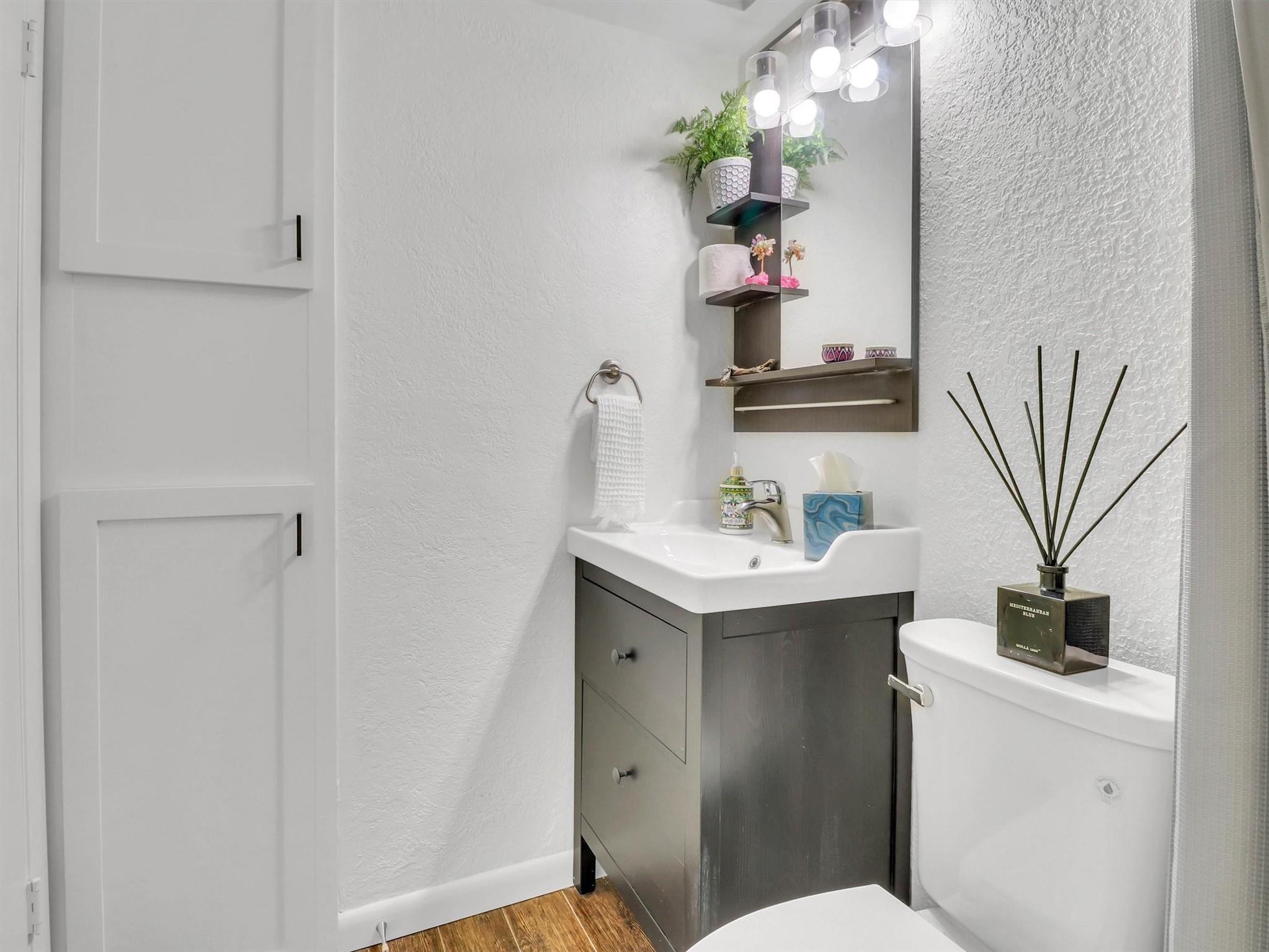 3401 Timmons Lane # 27
