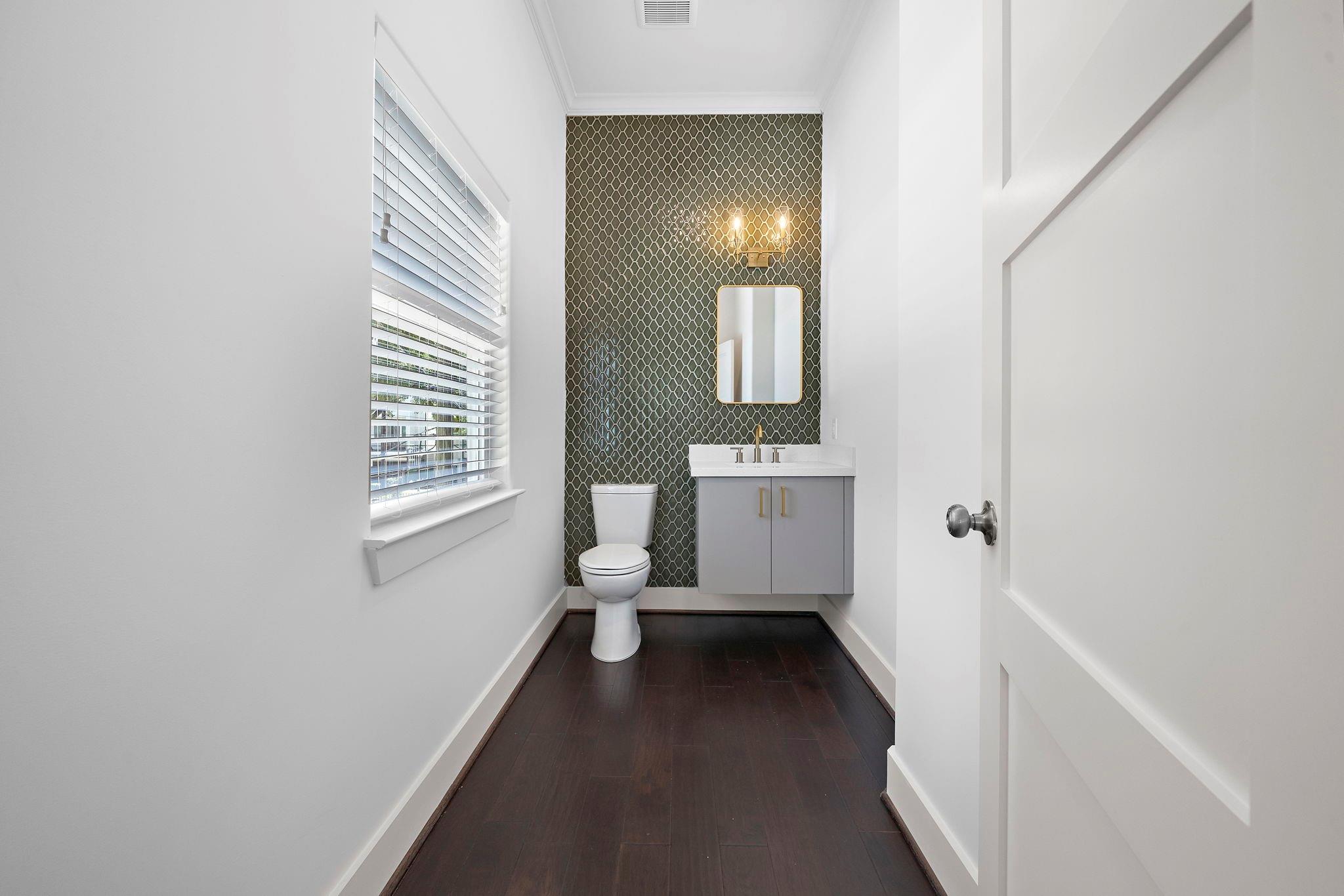 1015 W 24th Street # B