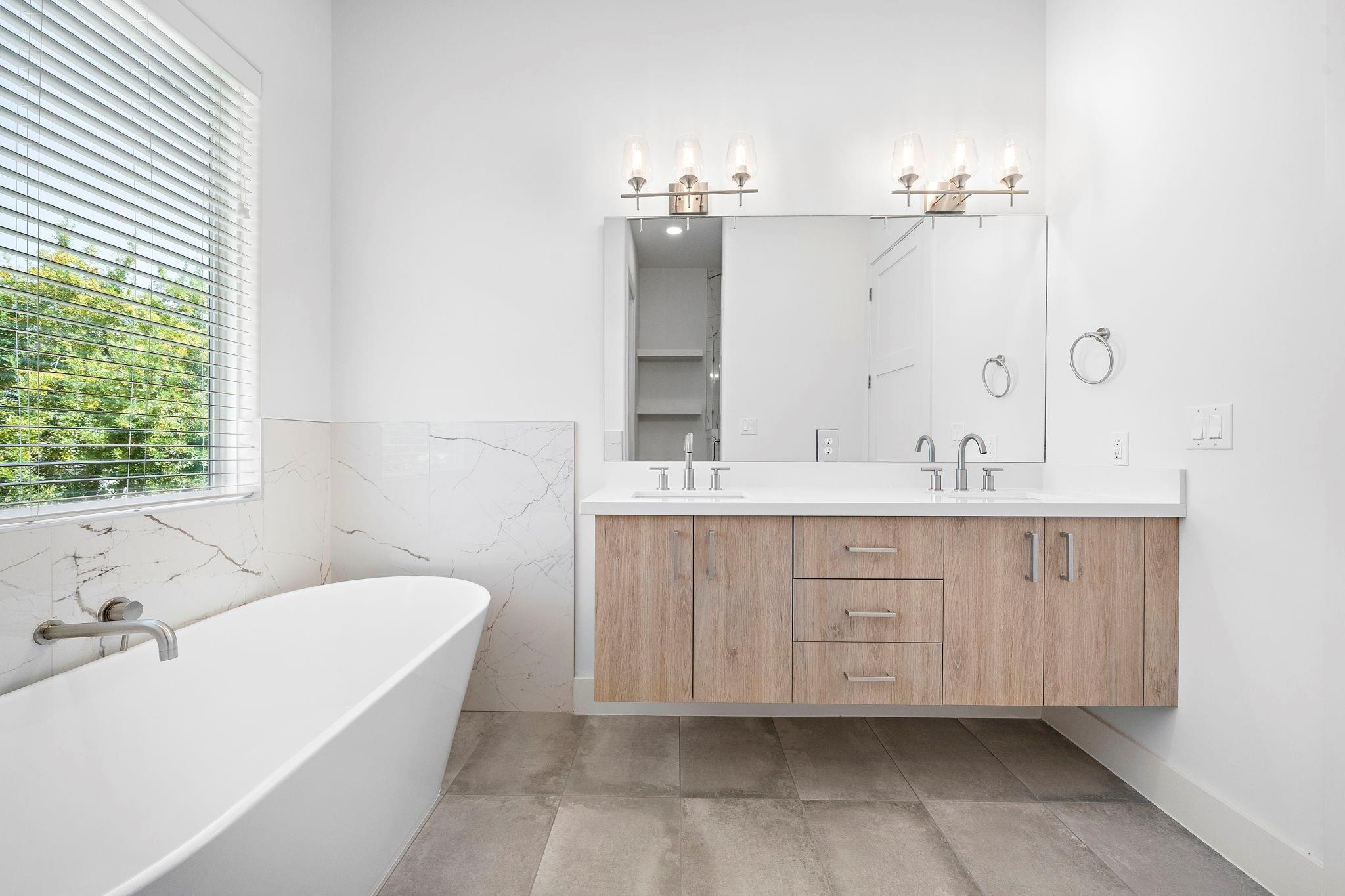 1015 W 24th Street # B