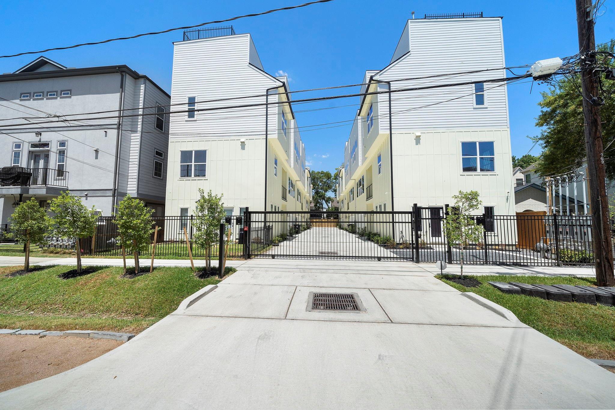 1015 W 24th Street # B