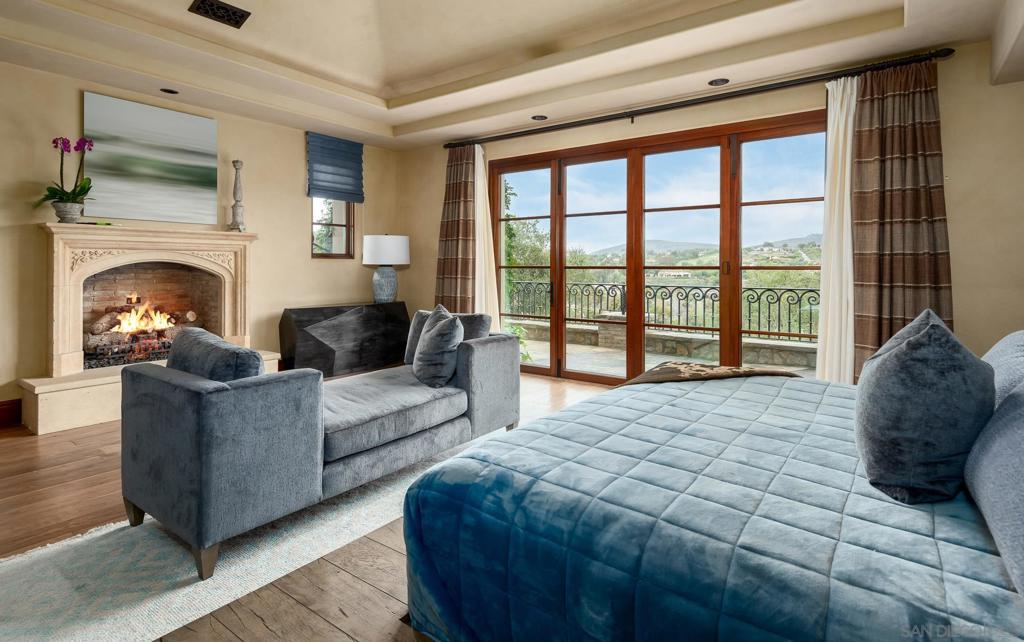 6309 Strada Fragante