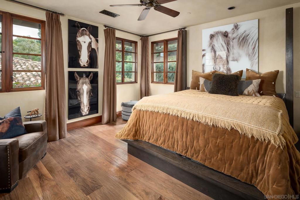 6309 Strada Fragante