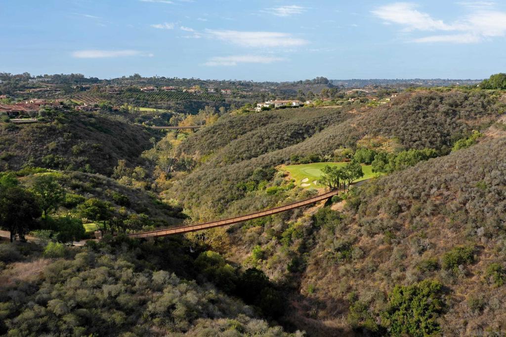 6219 Calle Ponte Bella