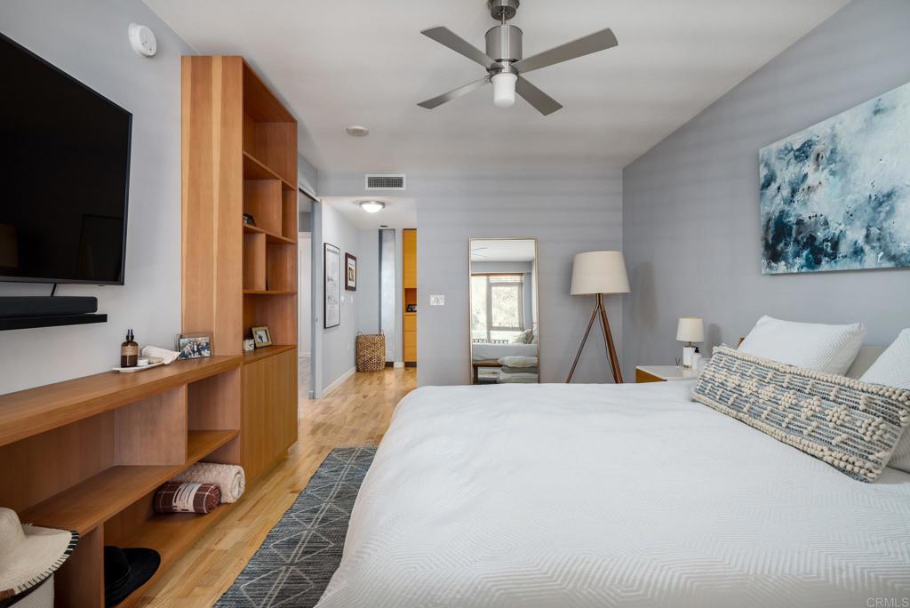 1432 Pacific Highway 315