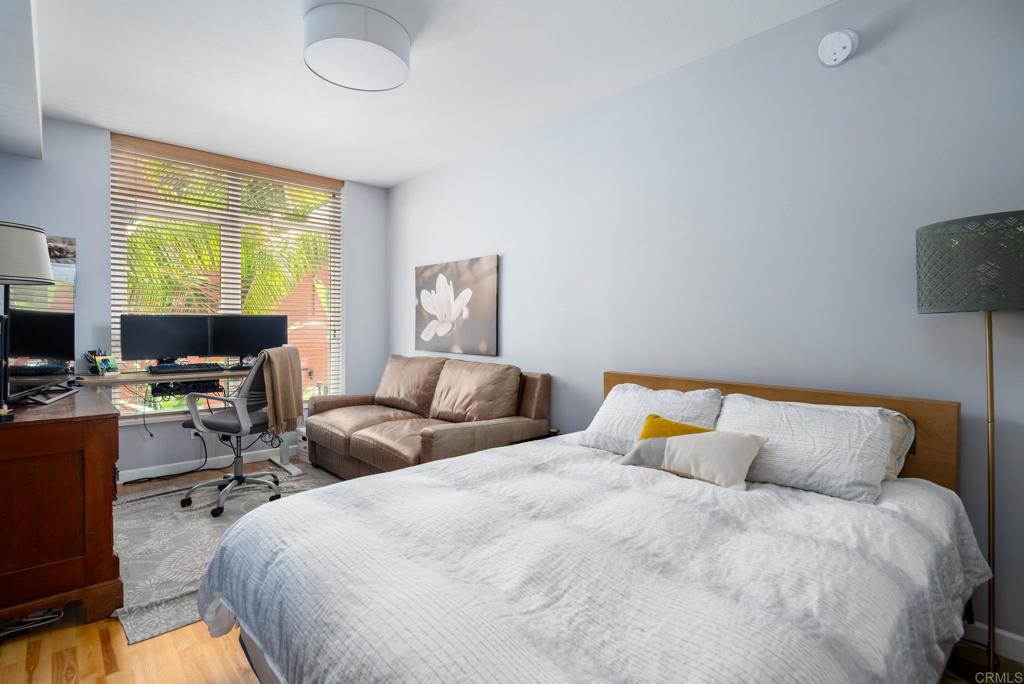 1432 Pacific Highway 315