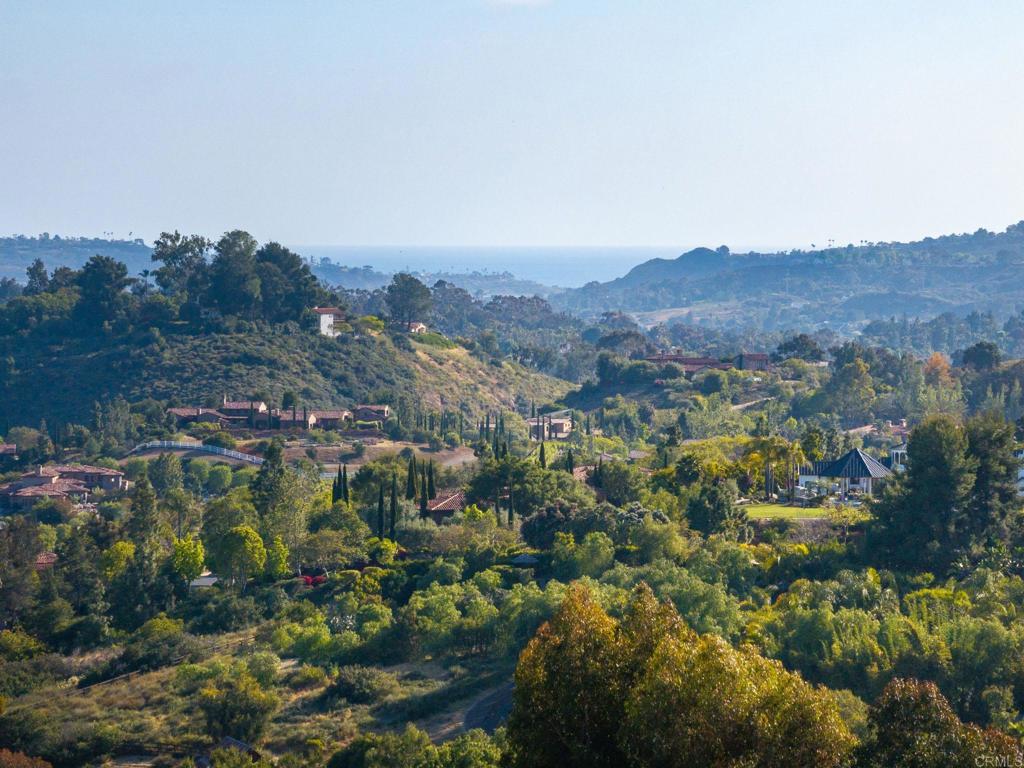 6251 Calle Ponte Bella