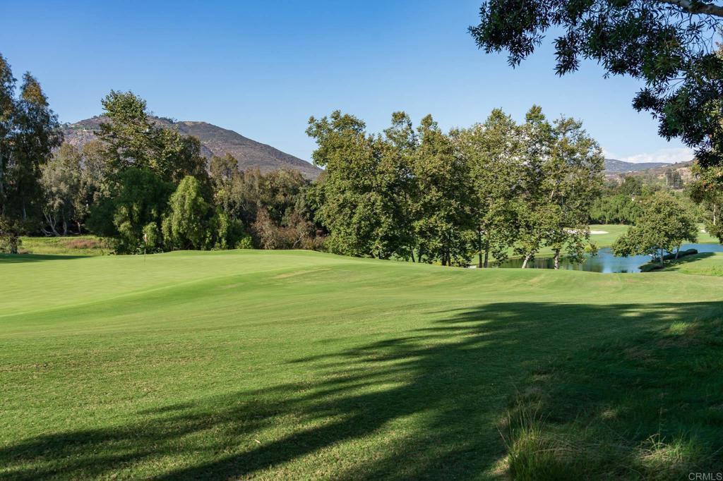 18355 Calle la Serra