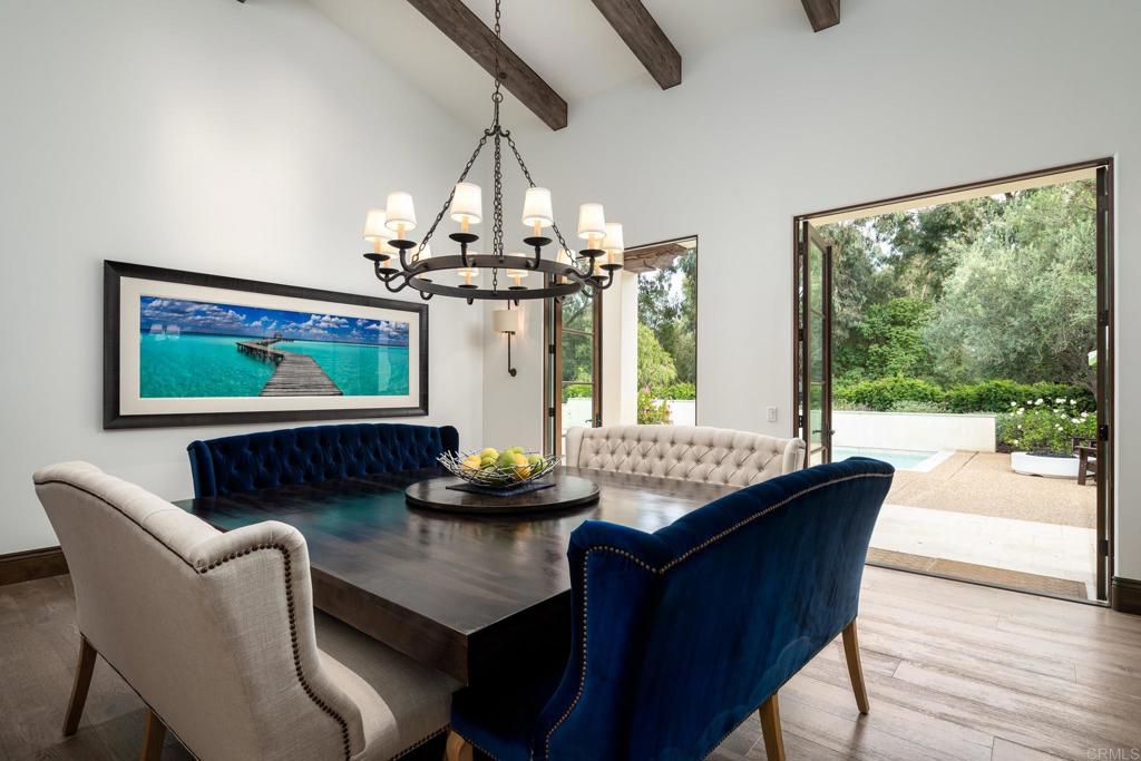 18411 Calle La Serra