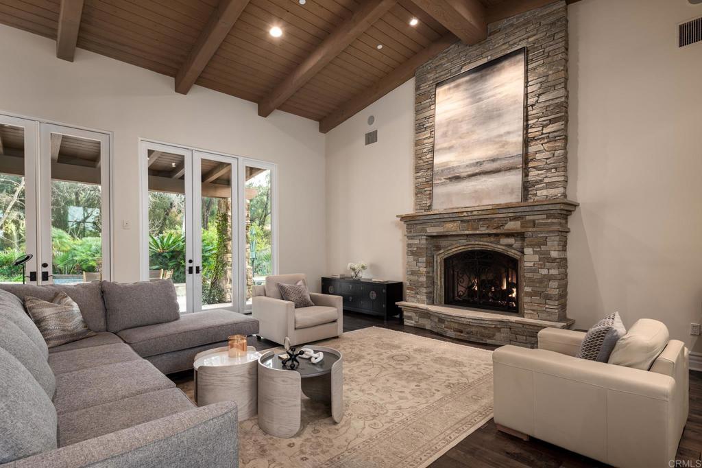 6627 Calle Ponte Bella