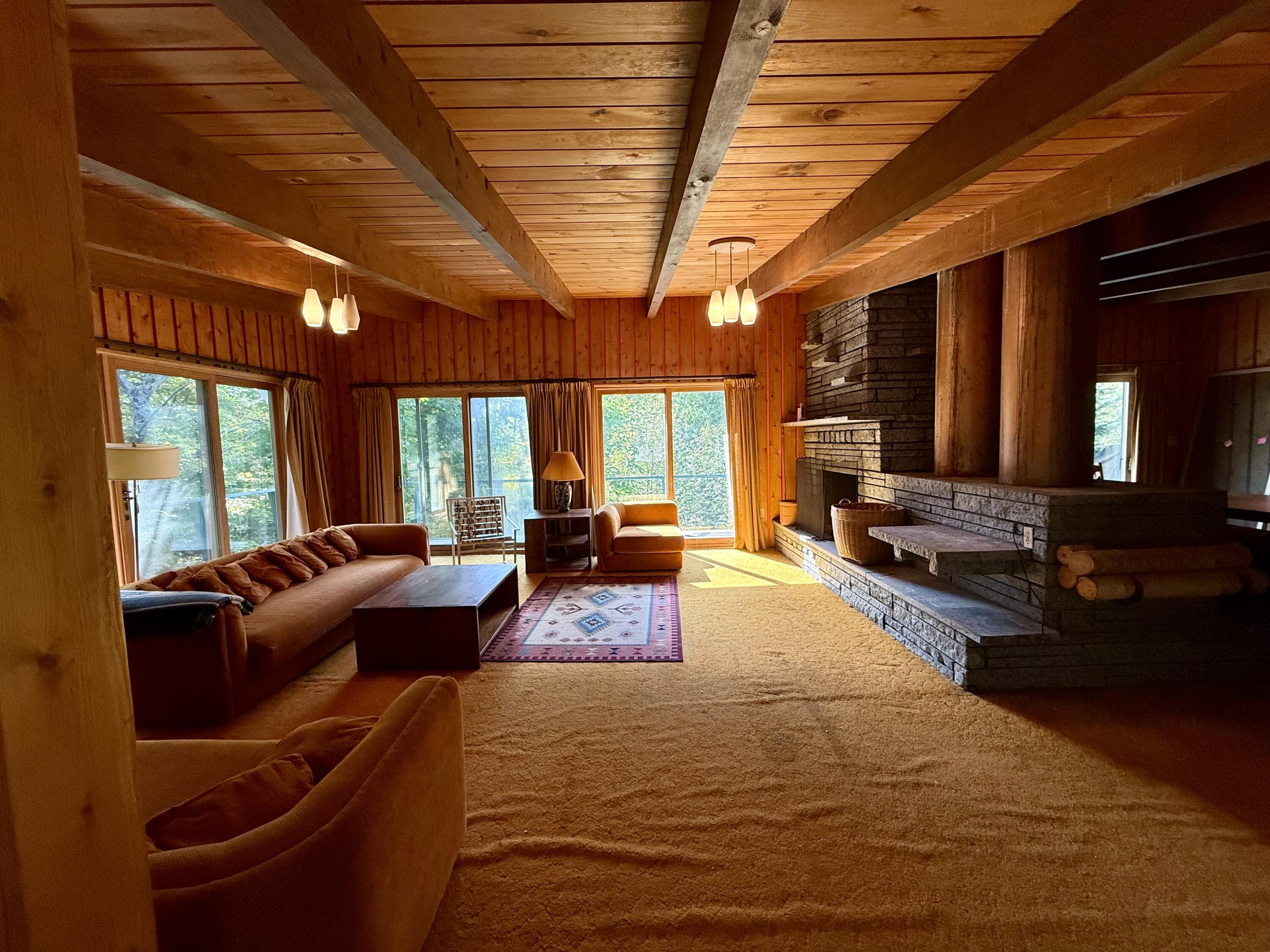 4903 Cascade Road