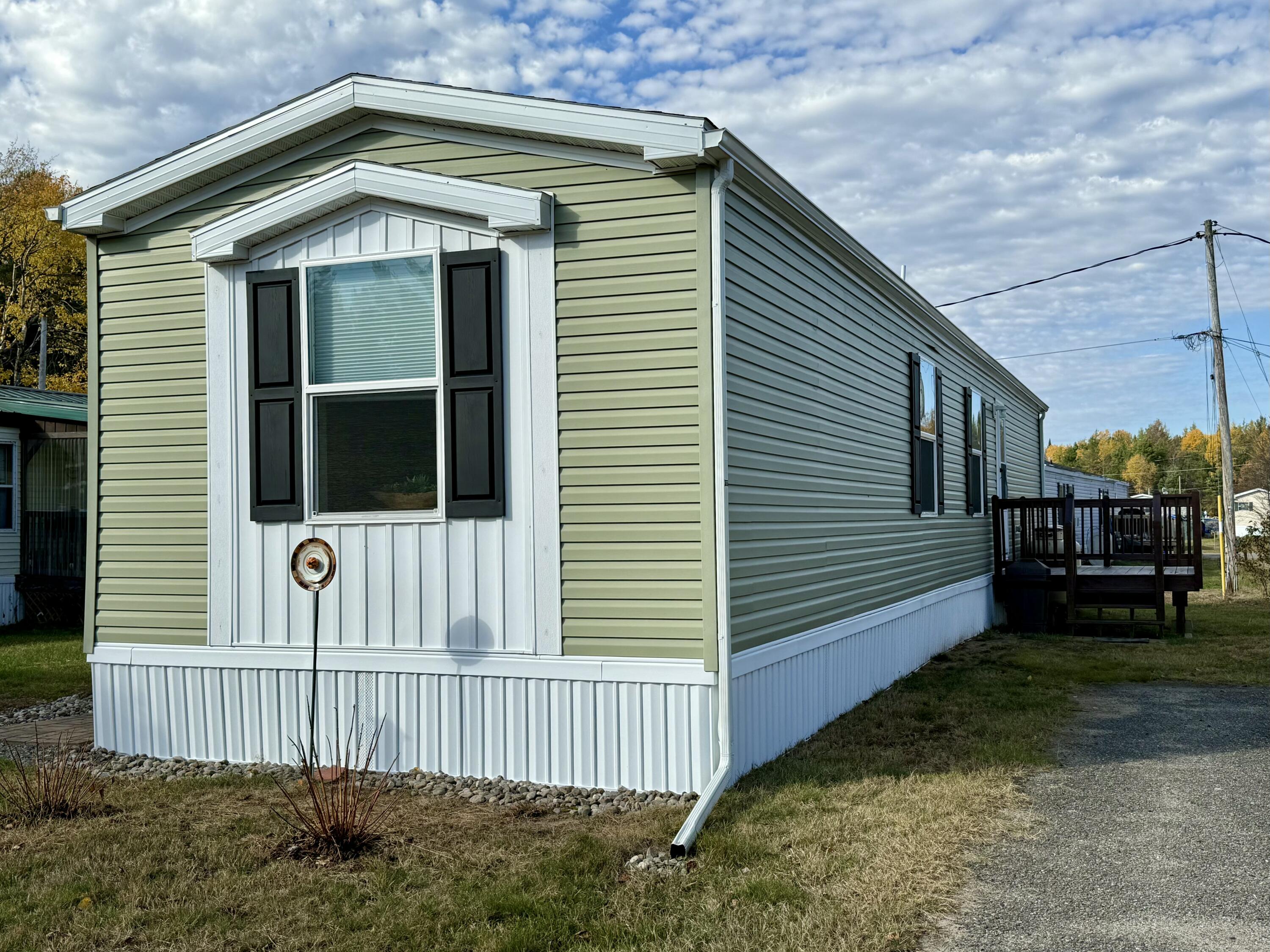 219 Daisy Lane, Saranac Lake