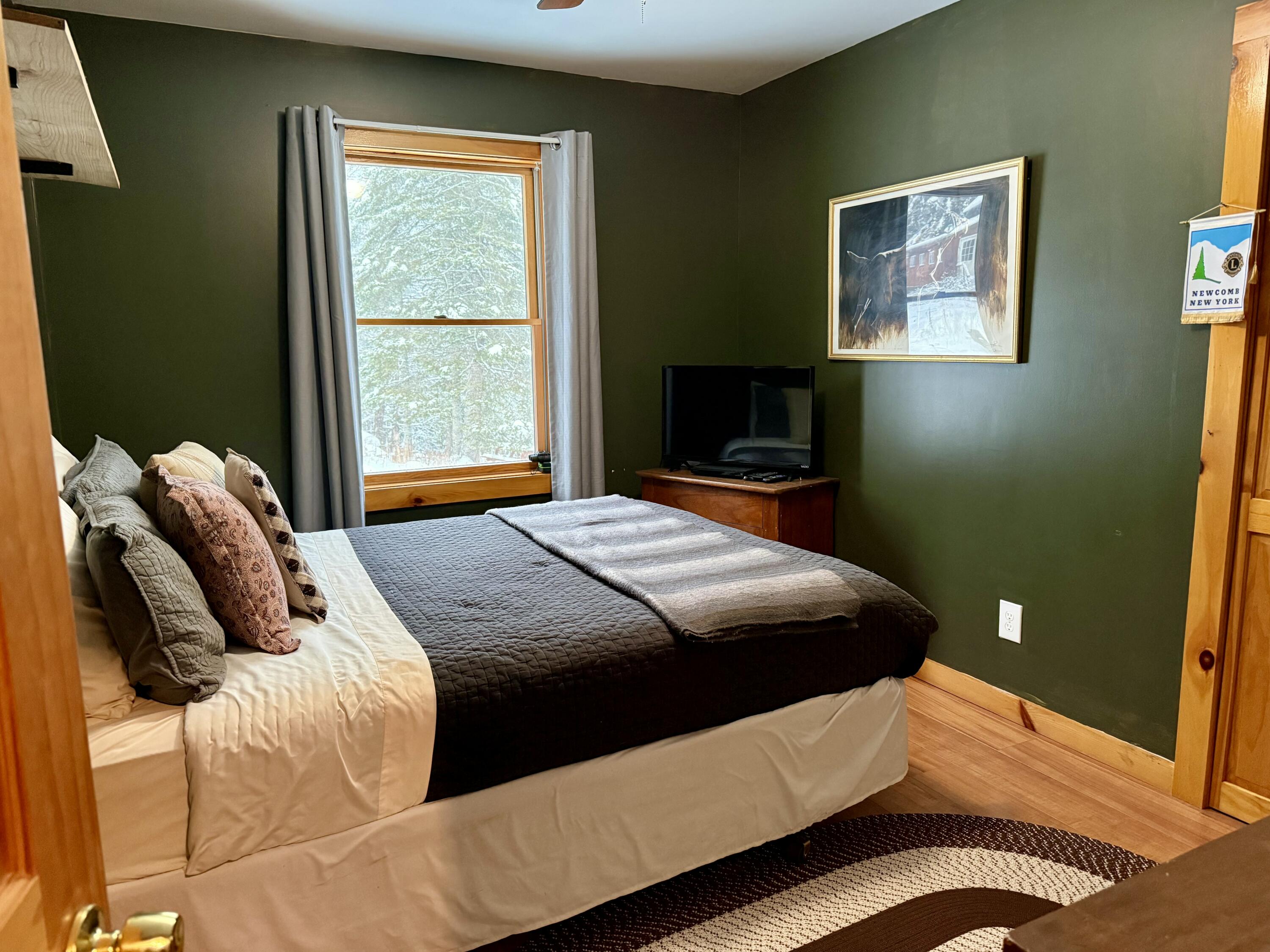 39 Hudson River Road