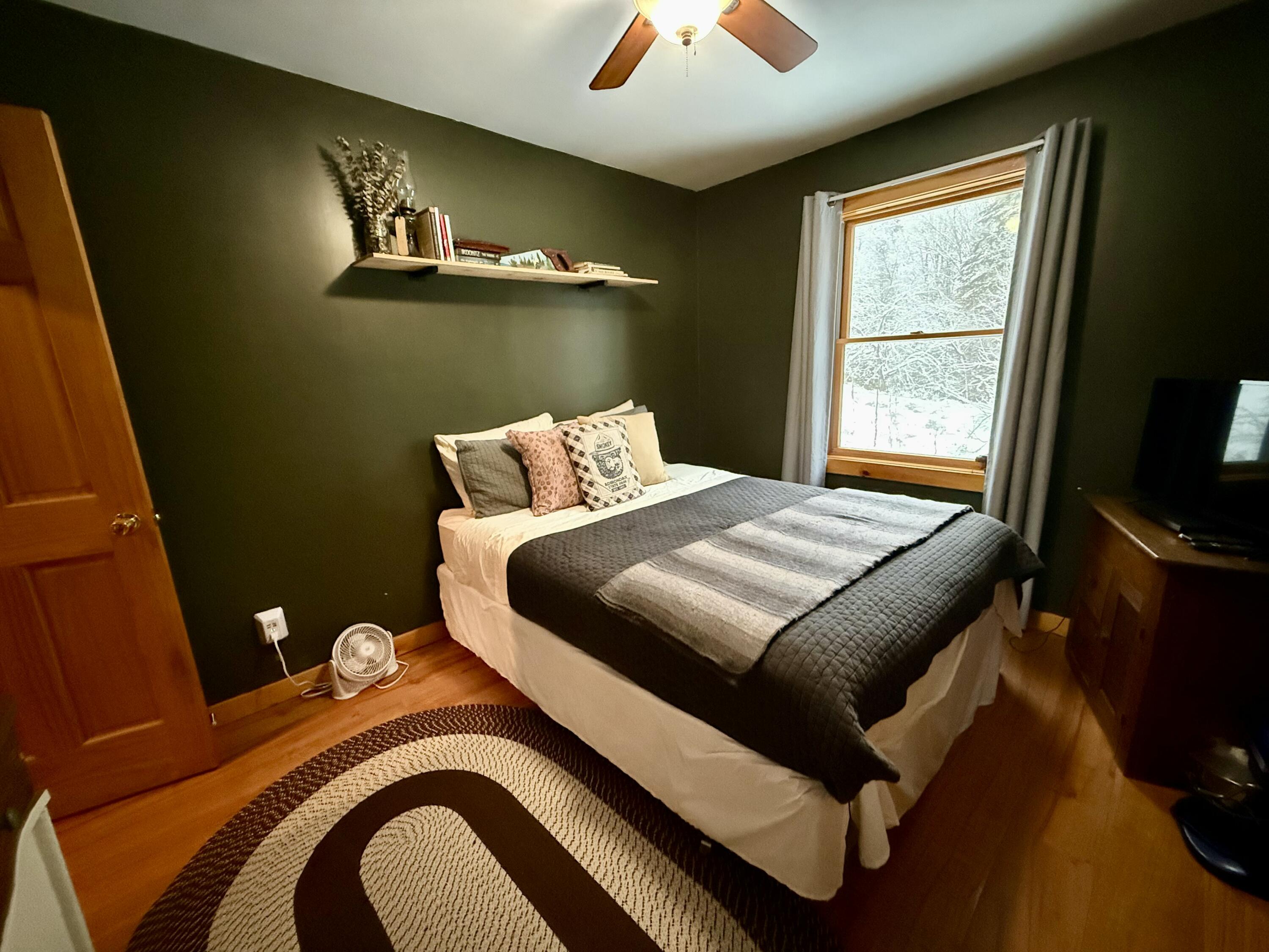 39 Hudson River Road