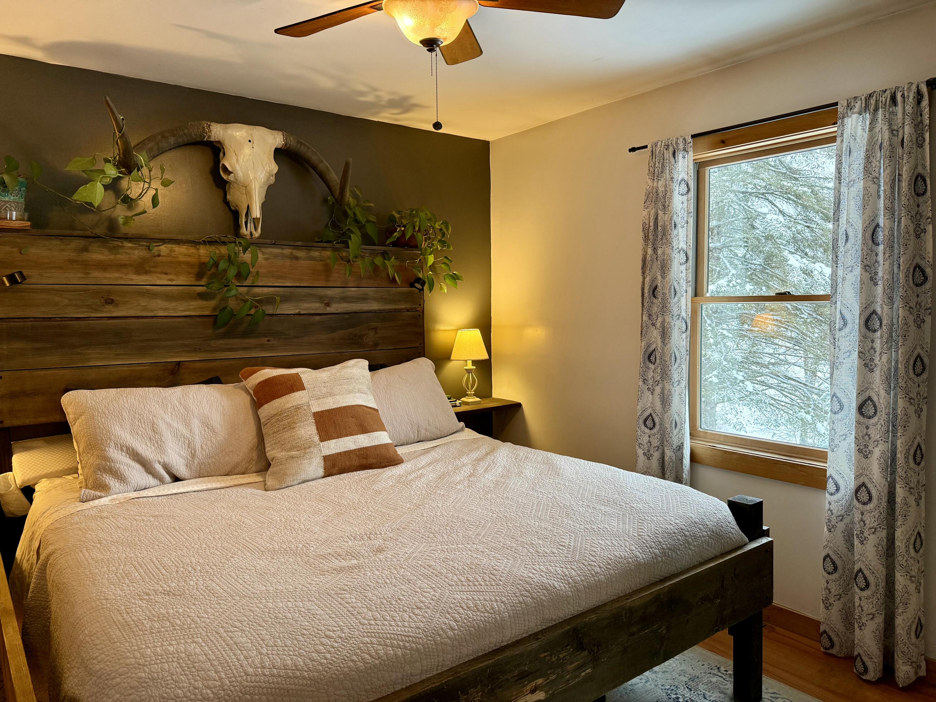 39 Hudson River Road