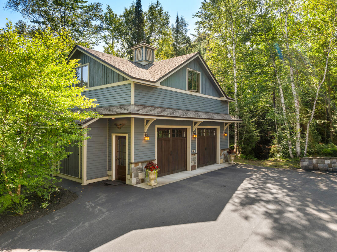 25 Snowberry Lane