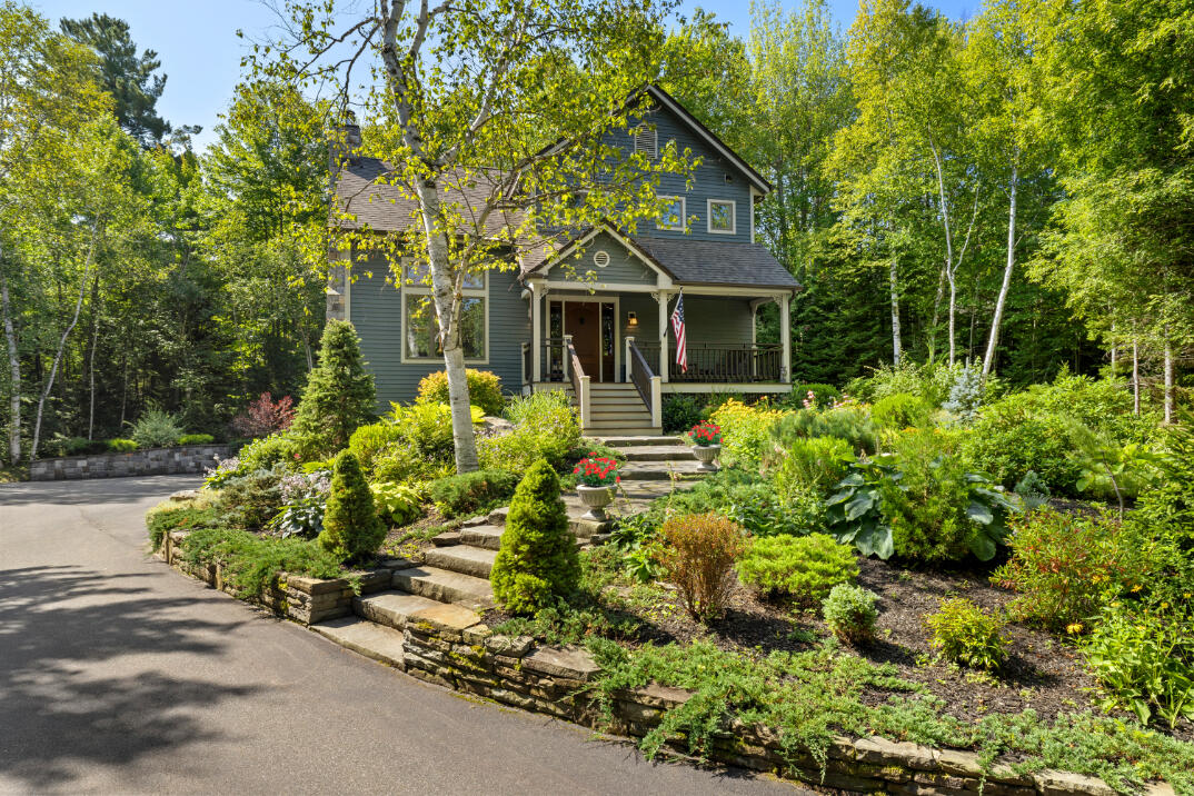 25 Snowberry Lane