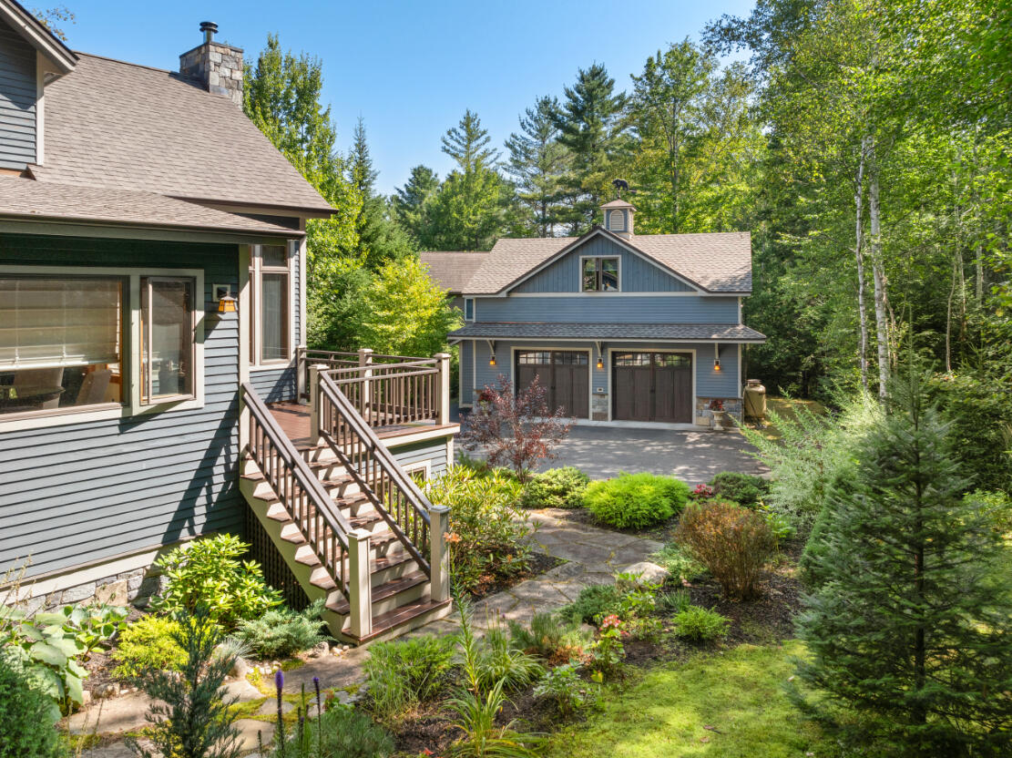 25 Snowberry Lane
