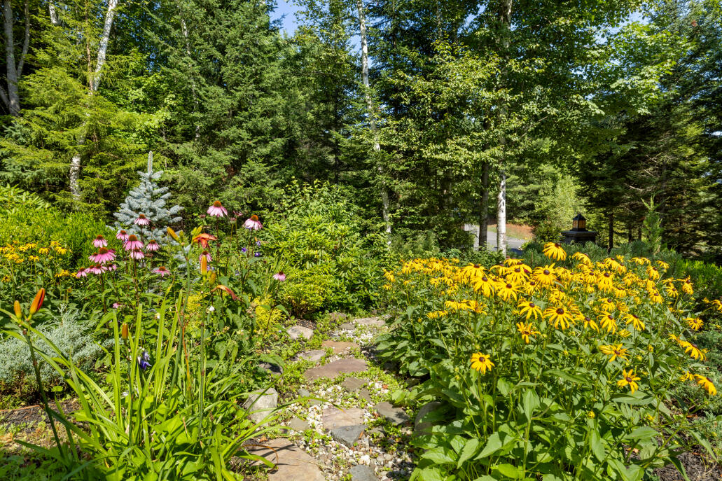 25 Snowberry Lane