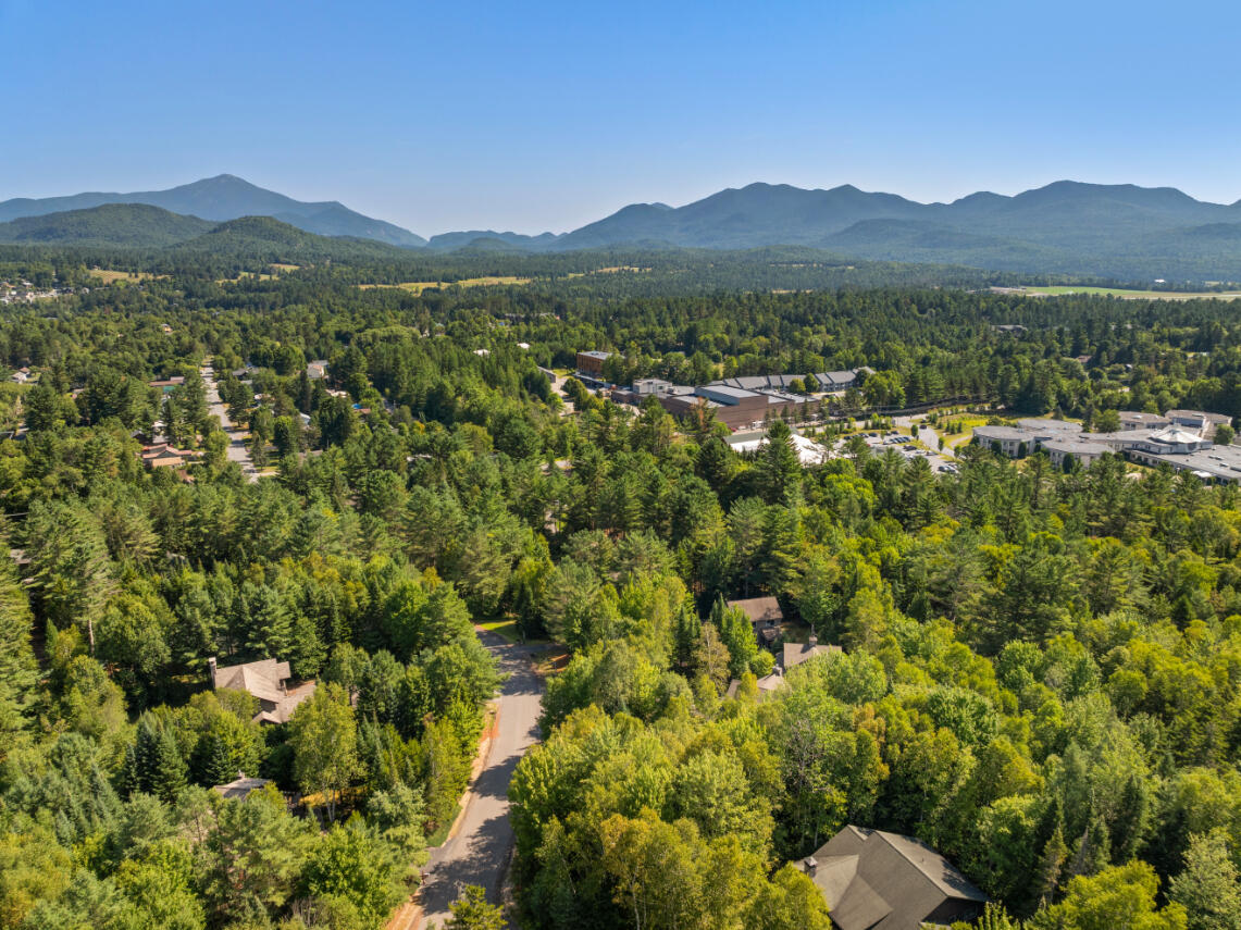 25 Snowberry Lane