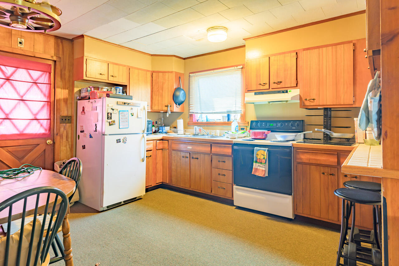 2720 Main Street