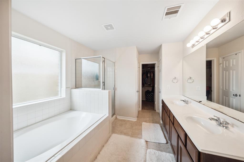 1201 Quarterhorse Drive