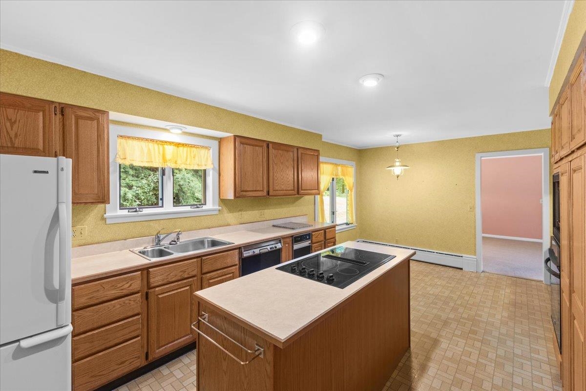 106 Fairwood Parkway