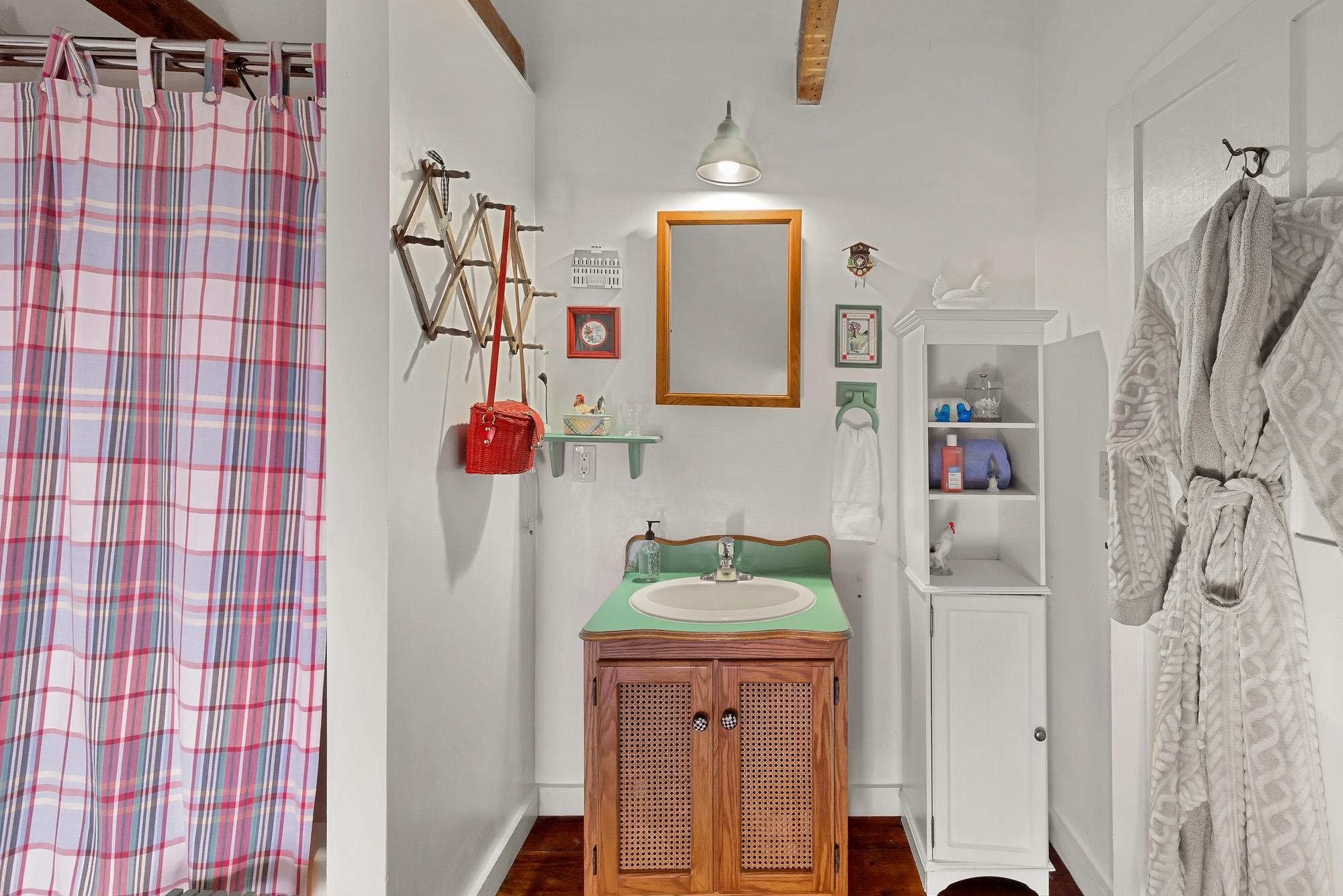 621 Pleasant Valley Road