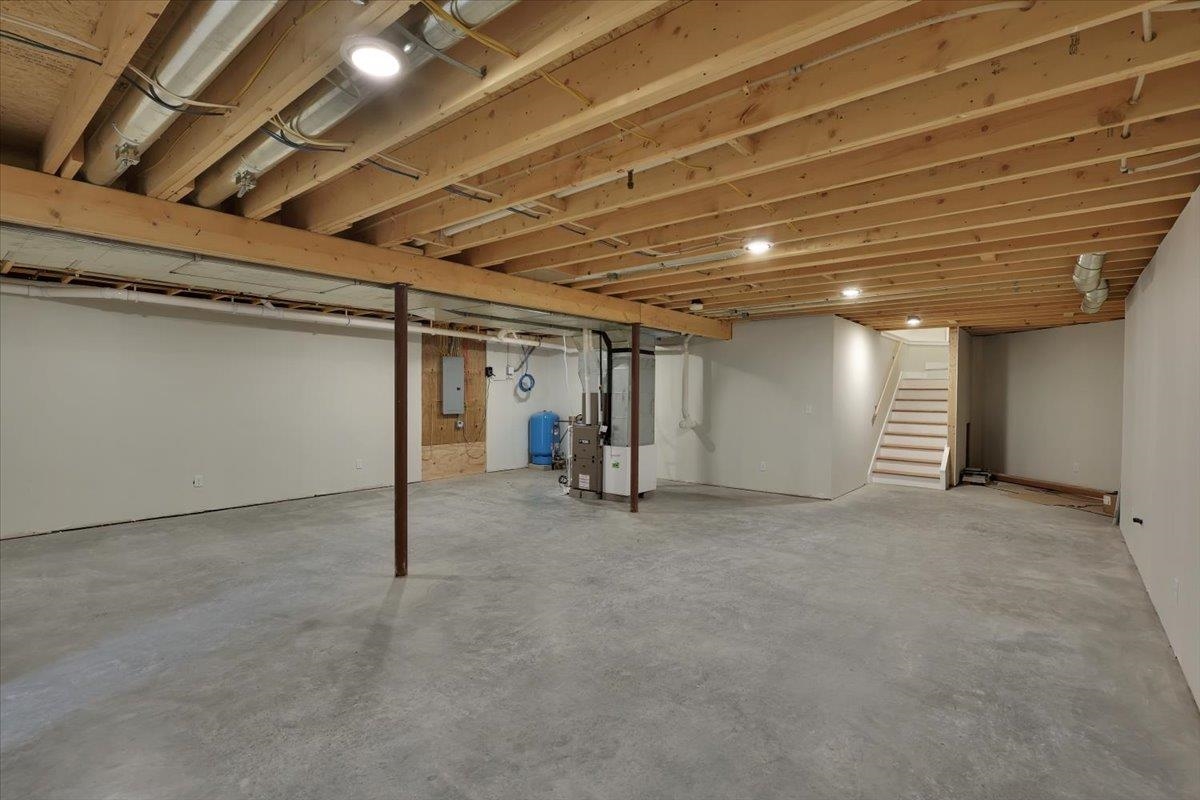 49 Hemlock Circle